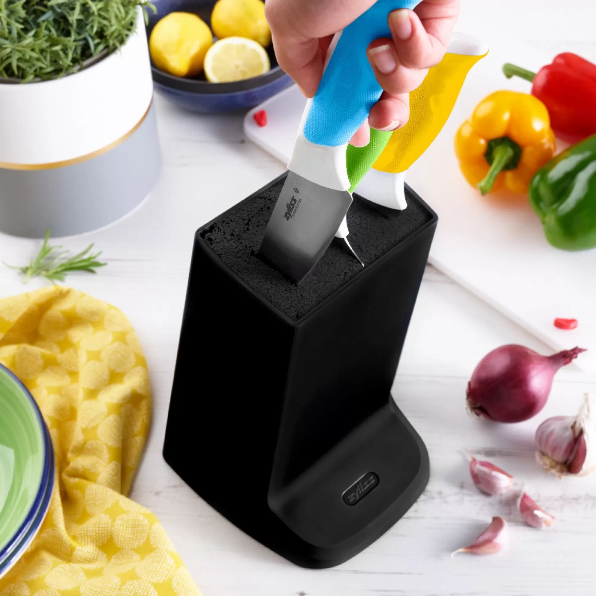 Knives&Knife Blocks>Meadows and Byrne 5 Piece Comfort Knife Block Set