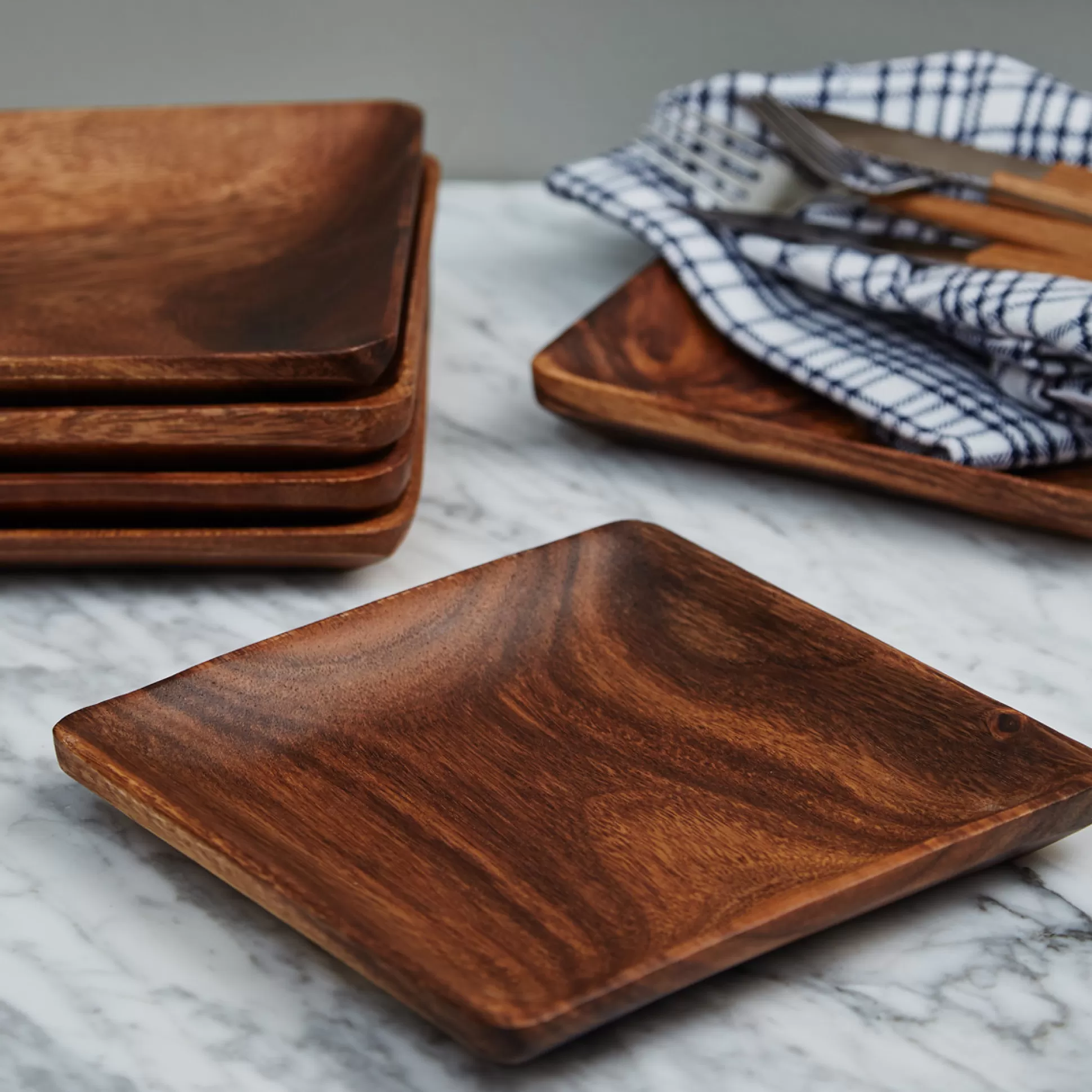 Plates>Meadows and Byrne Acacia Wood Square Plate Medium - Set Of 6