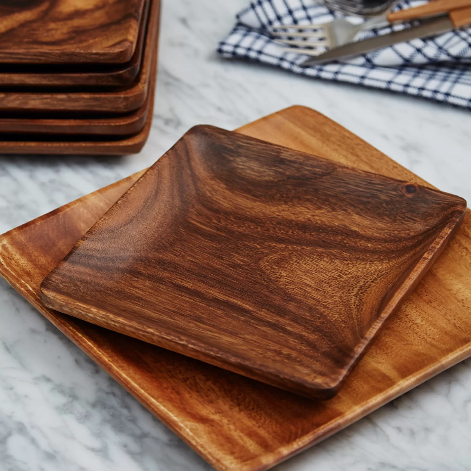 Plates>Meadows and Byrne Acacia Wood Square Plate Medium - Set Of 6