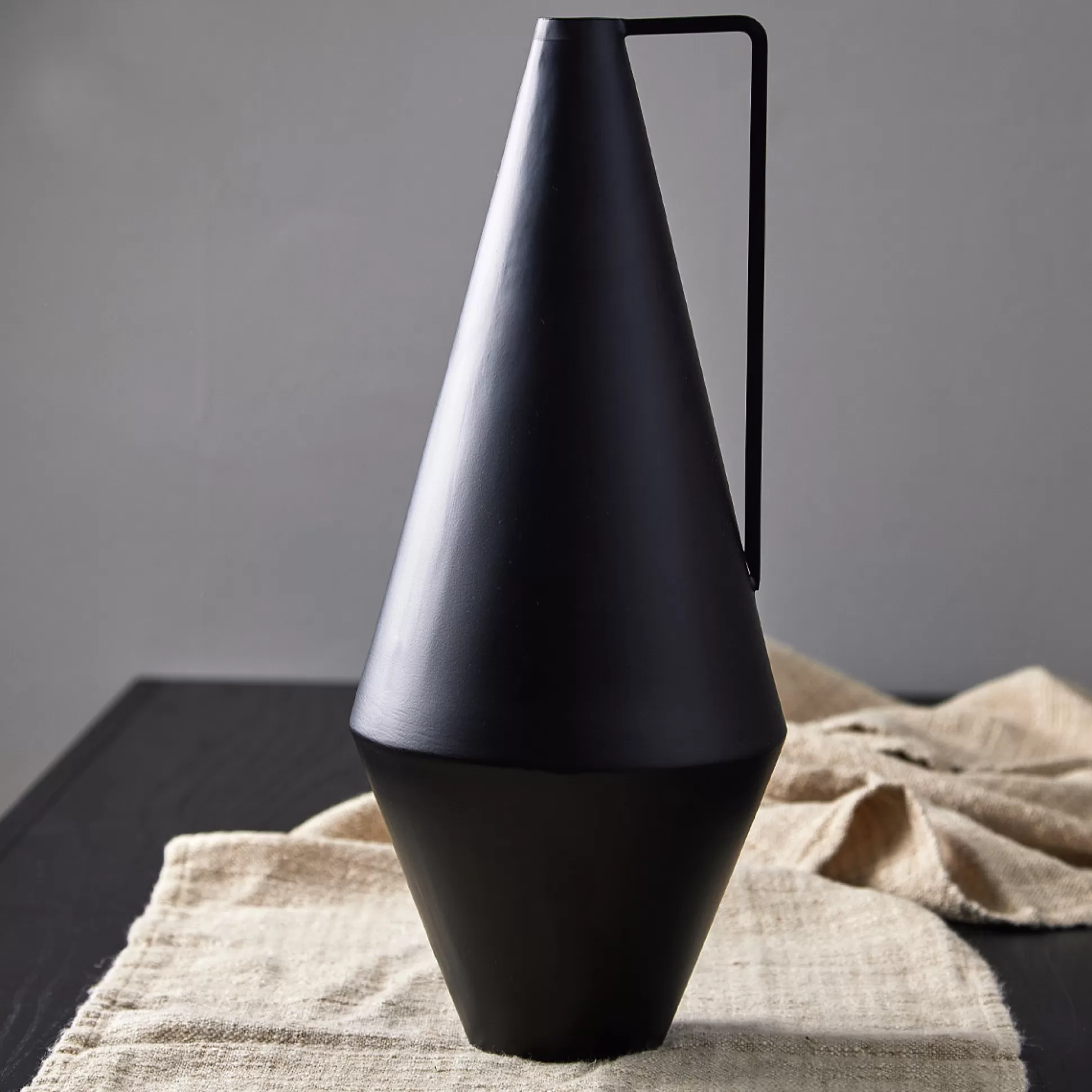Decorative Vases>Meadows and Byrne Adra Vase - Tall