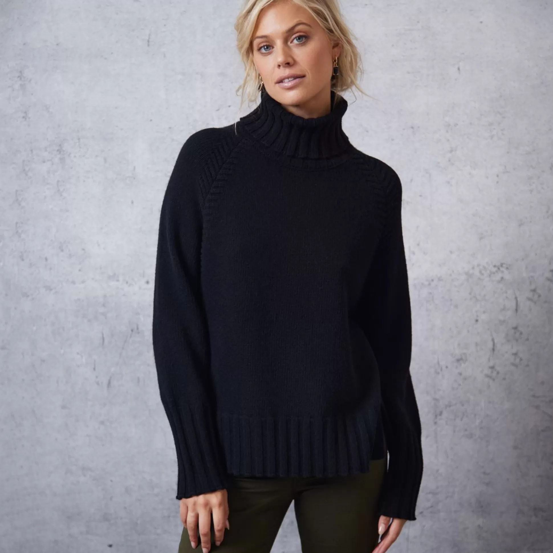 Jumpers & Cardigans>Meadows and Byrne Avery Turtleneck Wool Jumper Black