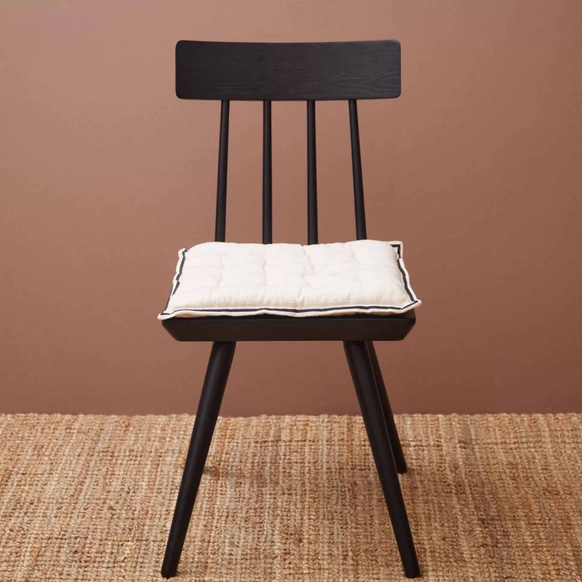 Bench Pads & Seat Pads>Meadows and Byrne Beige Bordered Cotton Seat Pad