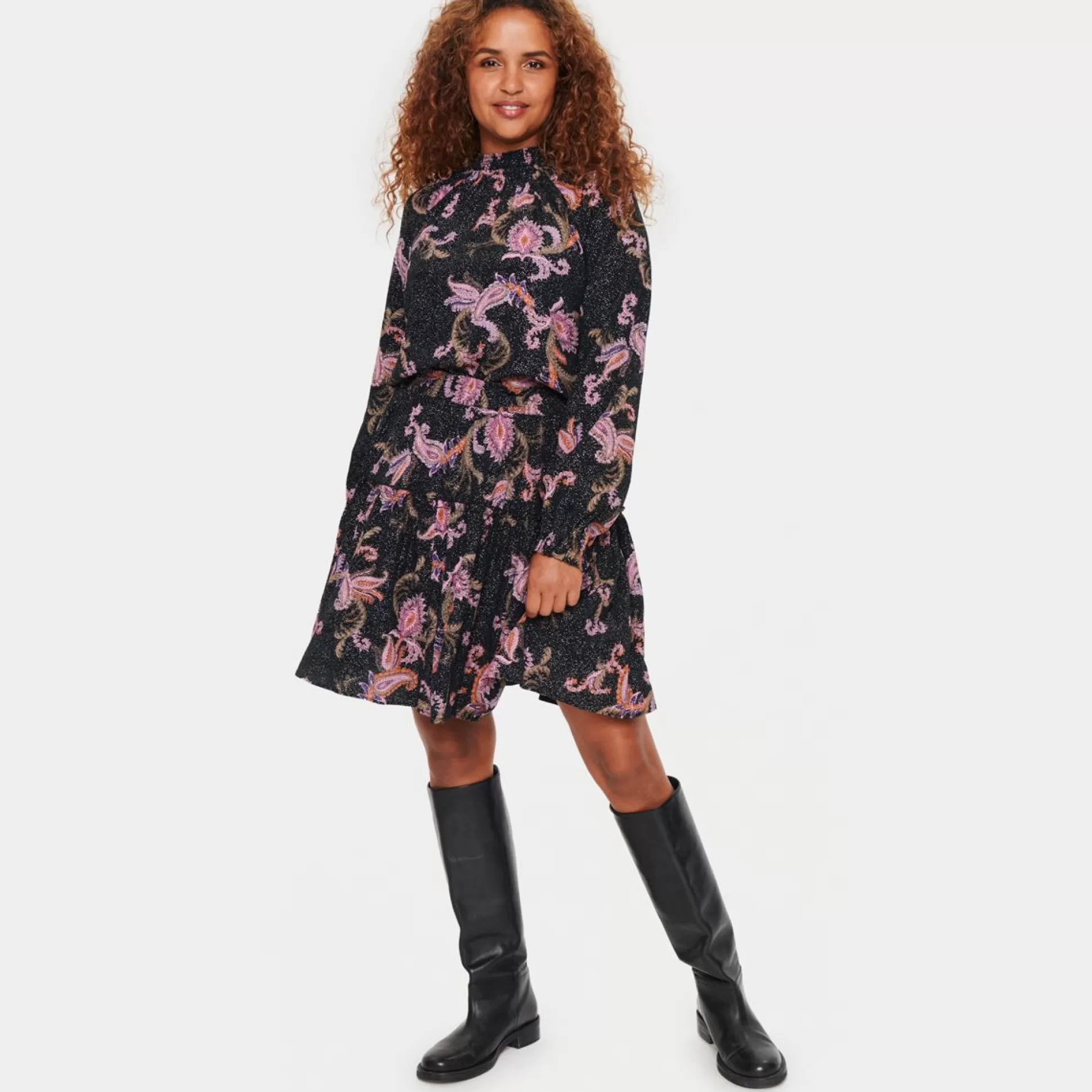 Tops & T-Shirts>Meadows and Byrne Benina Paisly Print Top Black