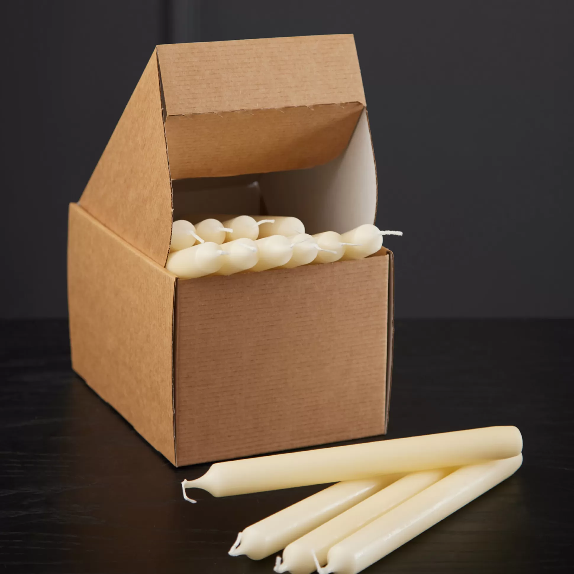 Candles & Diffusers>Meadows and Byrne Box Of 40 Dinner Candles - 25Cm