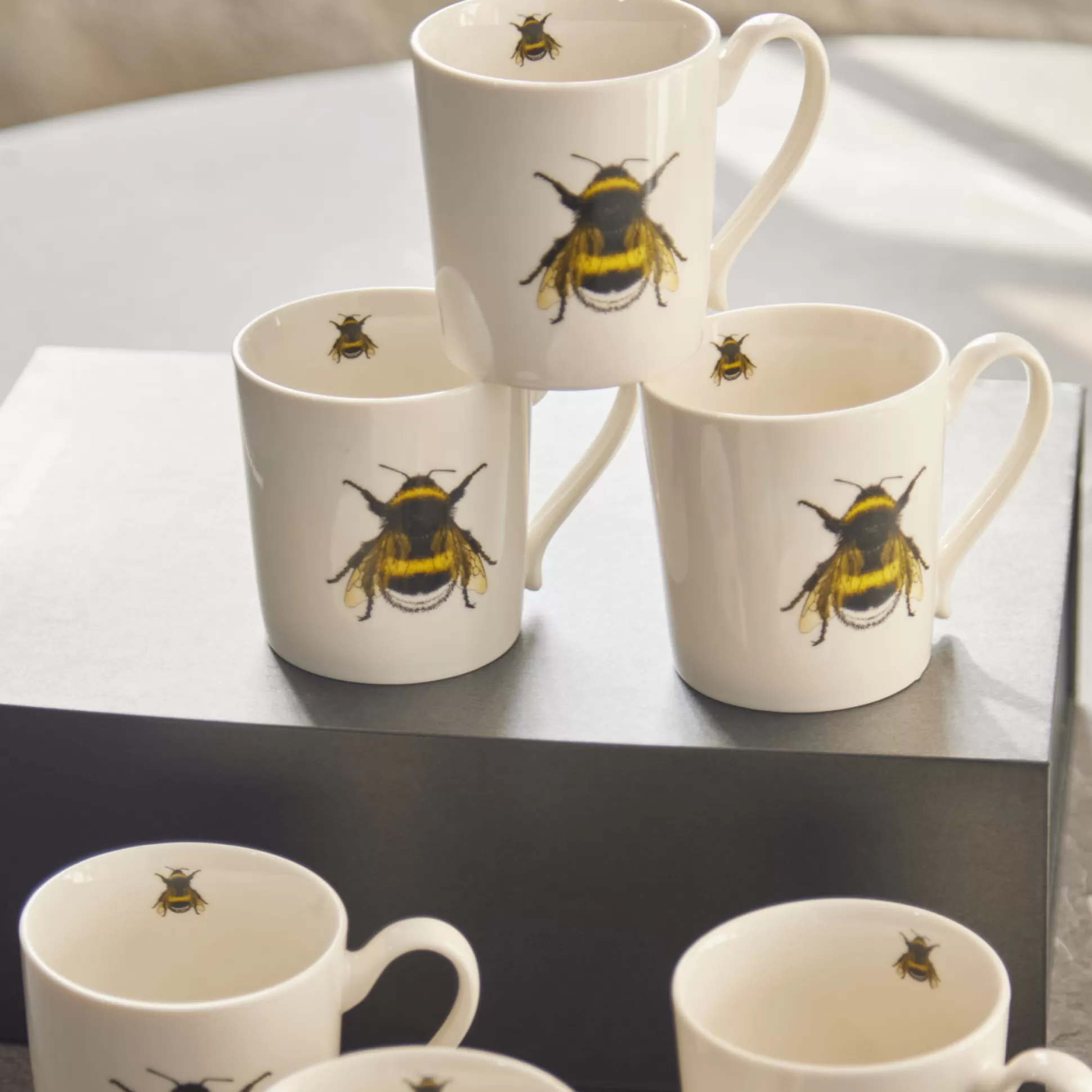 Mugs>Meadows and Byrne Bumblee Mugs In Gift Box - Set Of 6
