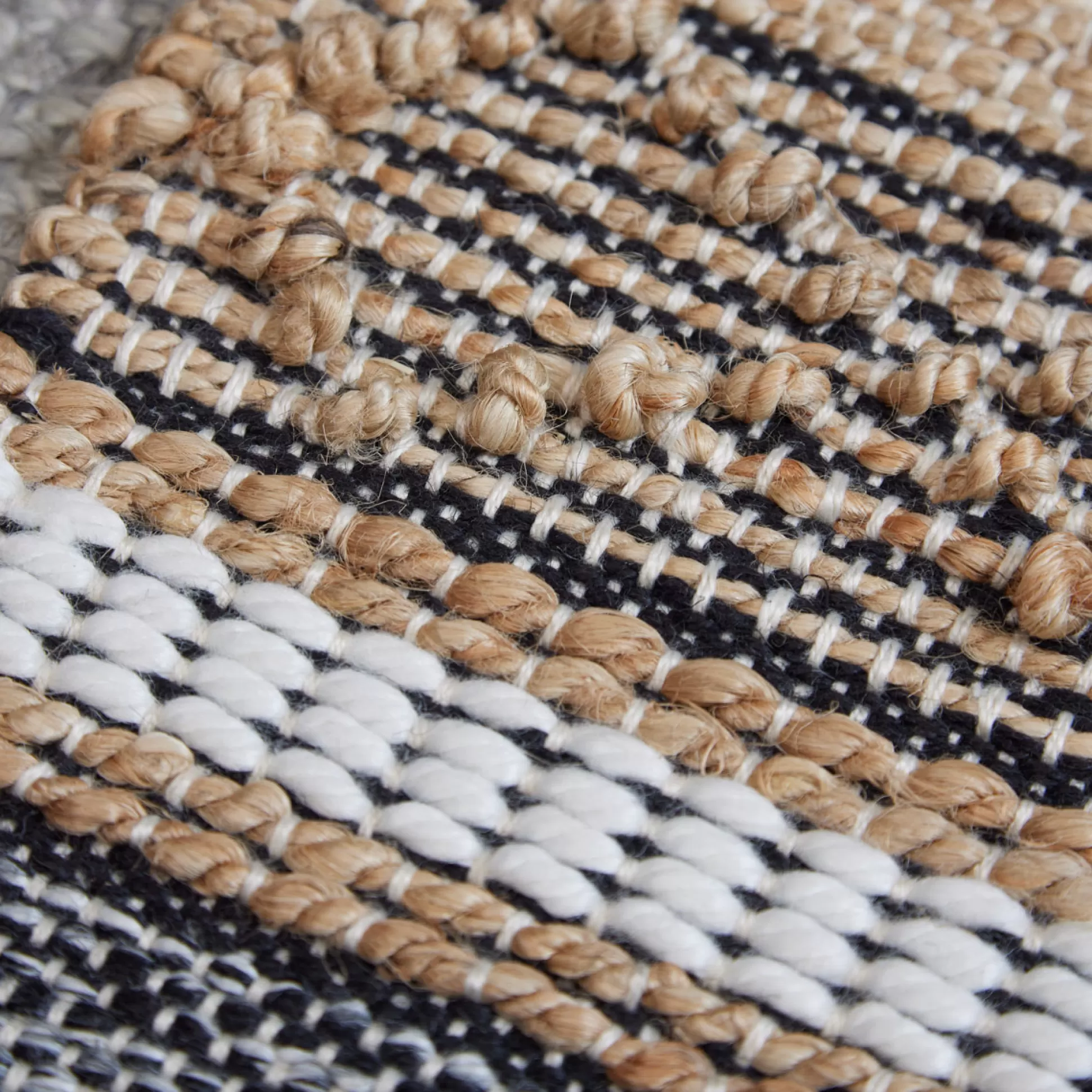 Rugs & Door Mats>Meadows and Byrne Ceili Jute Handloom Rug - Black