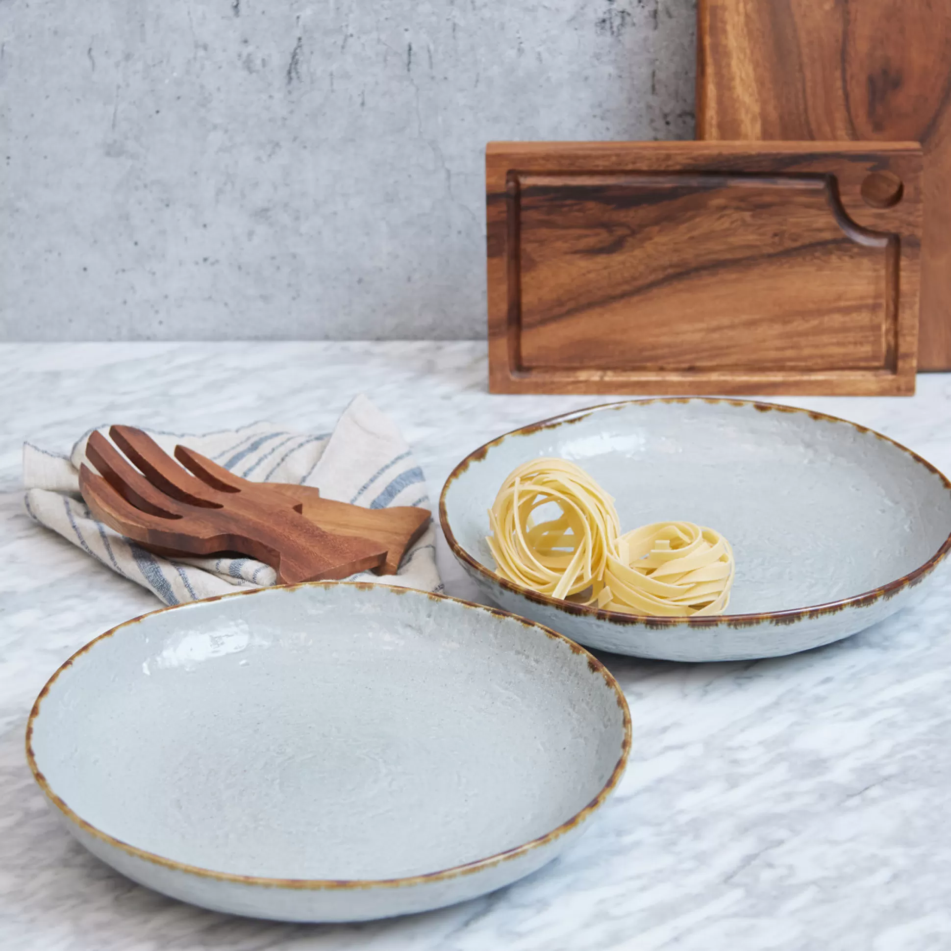 Bowls>Meadows and Byrne Charley Large Serving Bowl - Set Of 2
