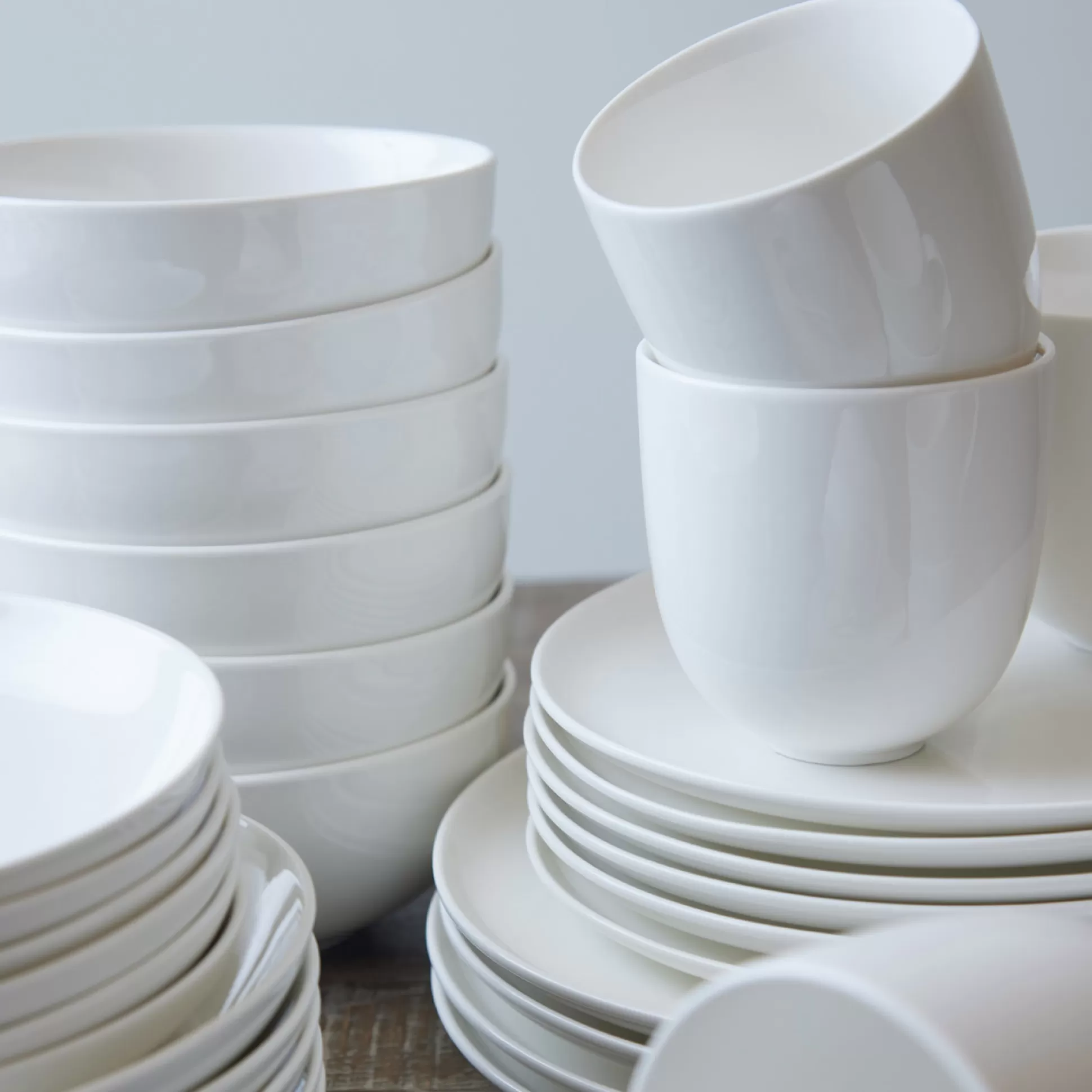 - Dinnerware Sets>Meadows and Byrne Chloe Collection