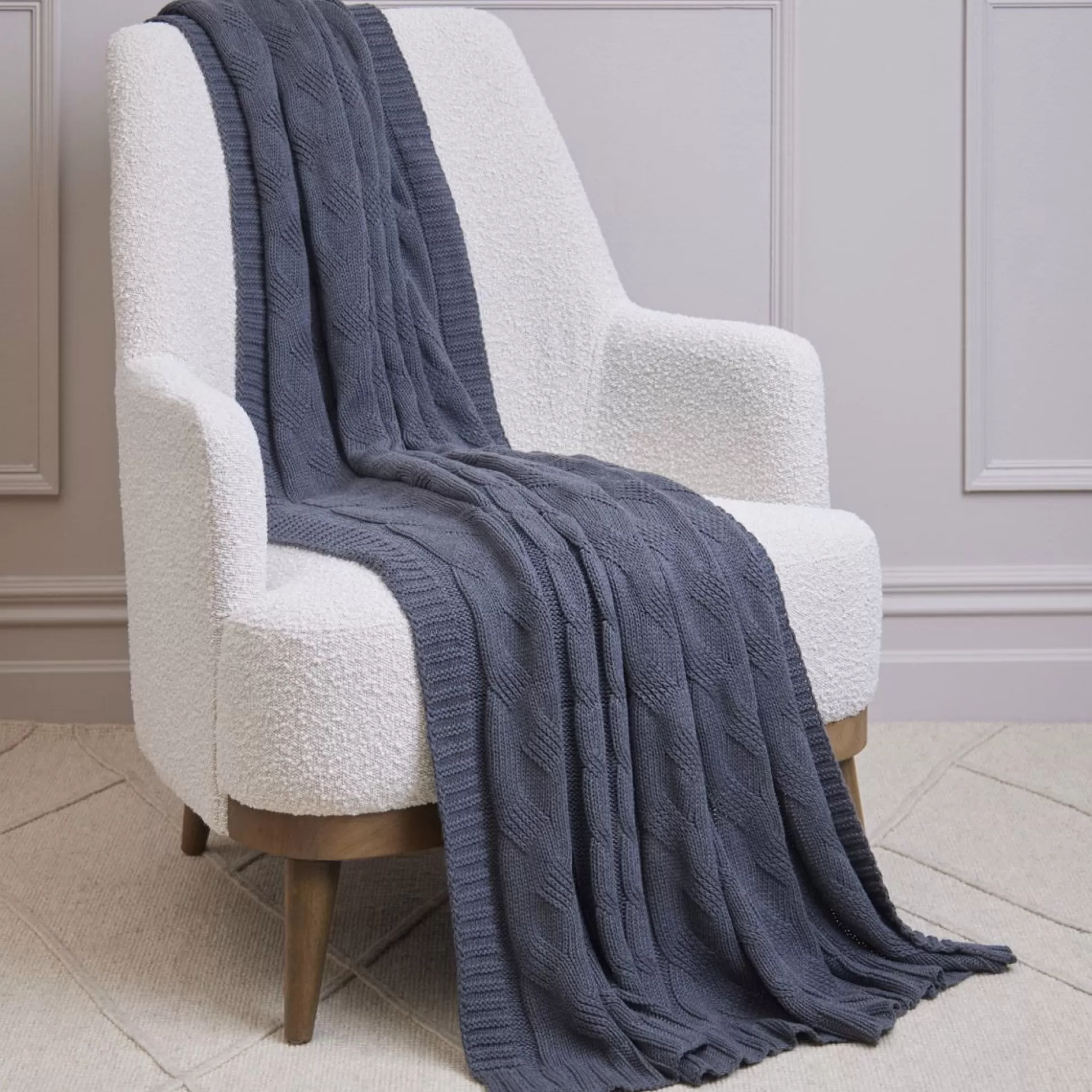 Blankets & Throws>Meadows and Byrne Classic Cable Throw Charcoal