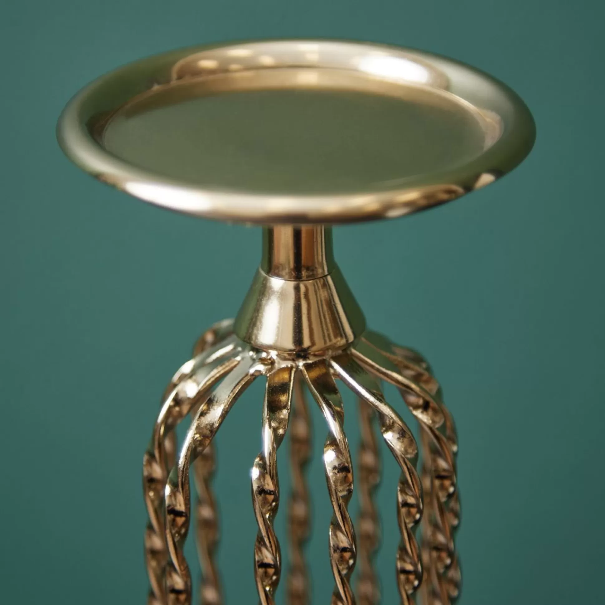 Candle Holders>Meadows and Byrne Corkscrew Twist Pillar Holder Small