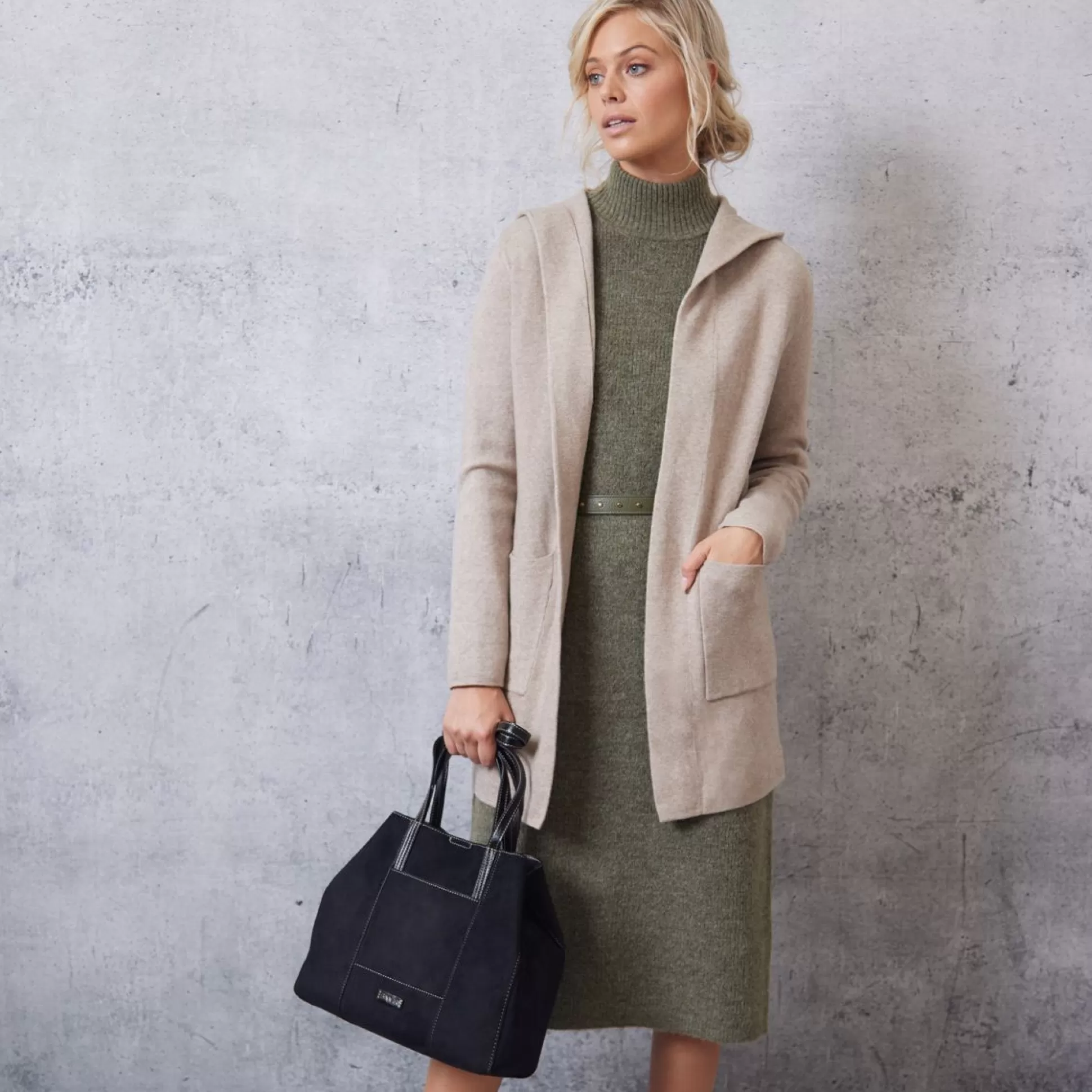 Jumpers & Cardigans>Meadows and Byrne Deborah Hooded Cardigan With Pockets Beige