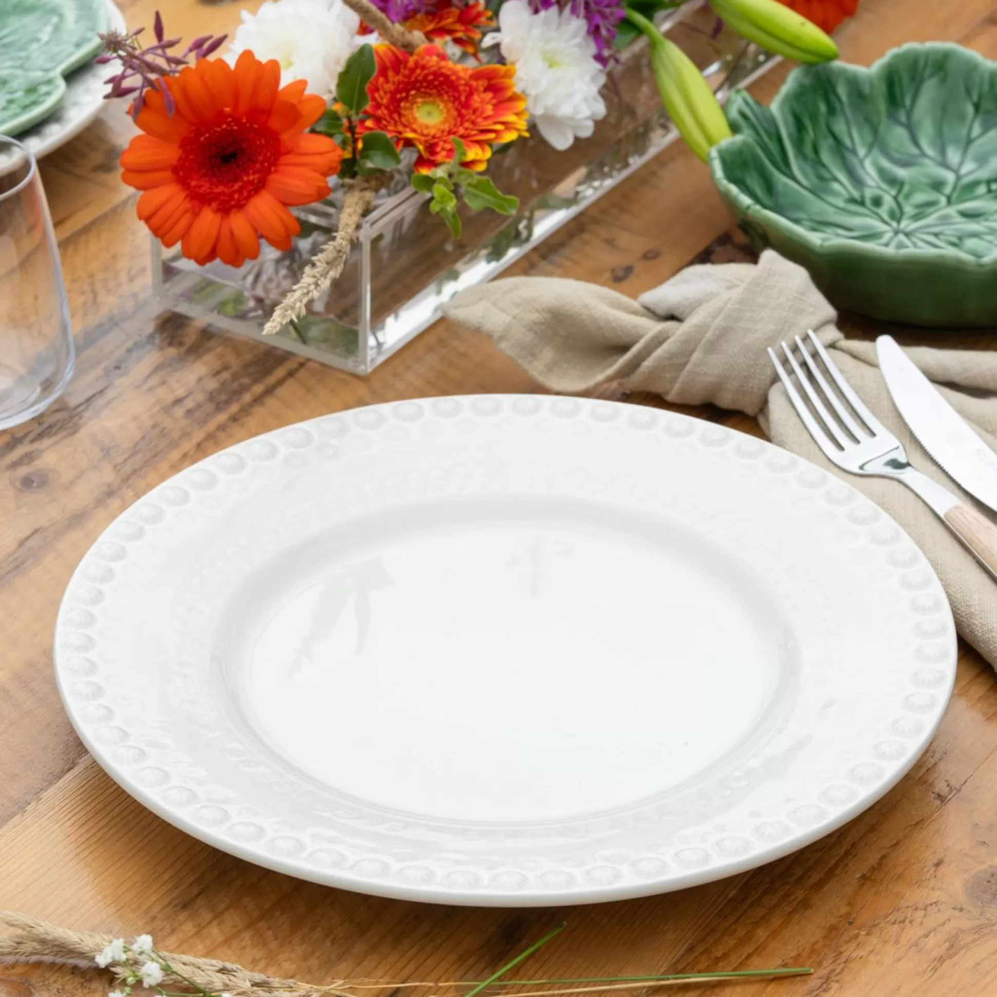 Plates>Meadows and Byrne Dinner Plate Fantasy