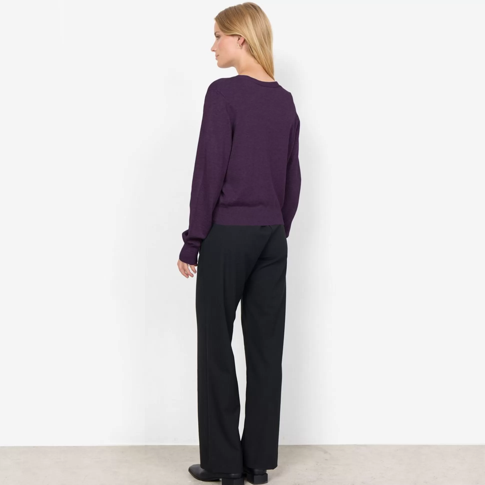 Jumpers & Cardigans>Meadows and Byrne Dollie V-Neck Button Cardigan Grape