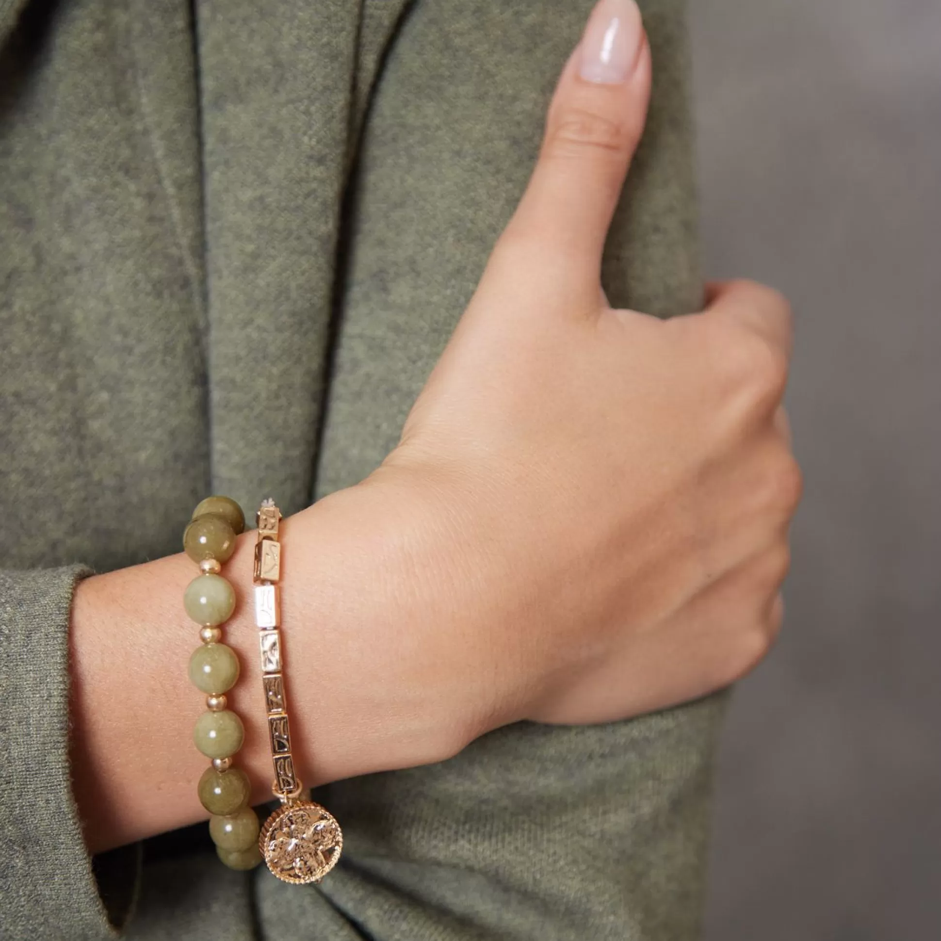 Jewellery>Meadows and Byrne Double Layer Stone Charm Bracelet Gold/Green