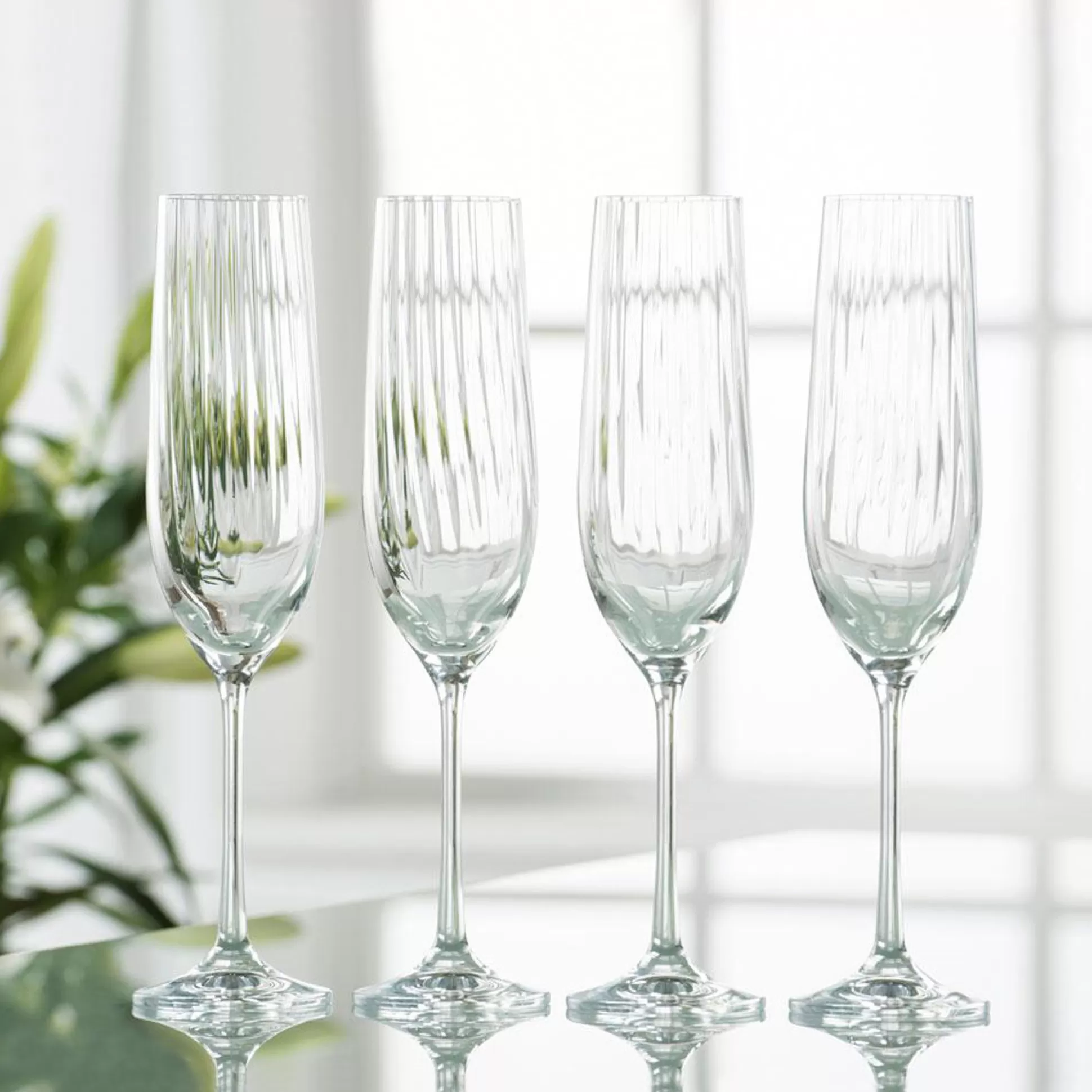 Glassware&Wine Glasses>Meadows and Byrne Erne Flute Glasses - Set Of 4