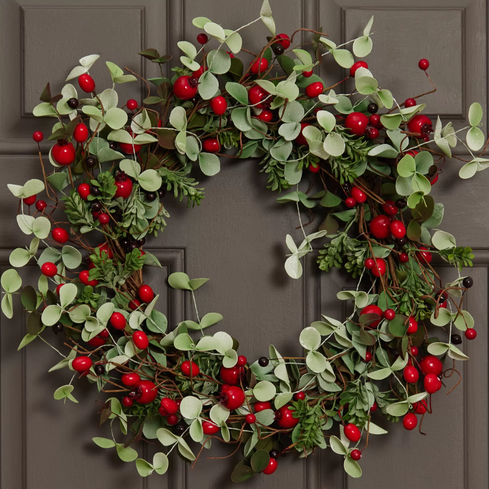 Artificial Flowers & Garlands>Meadows and Byrne Faux Hedge Berry Wreath