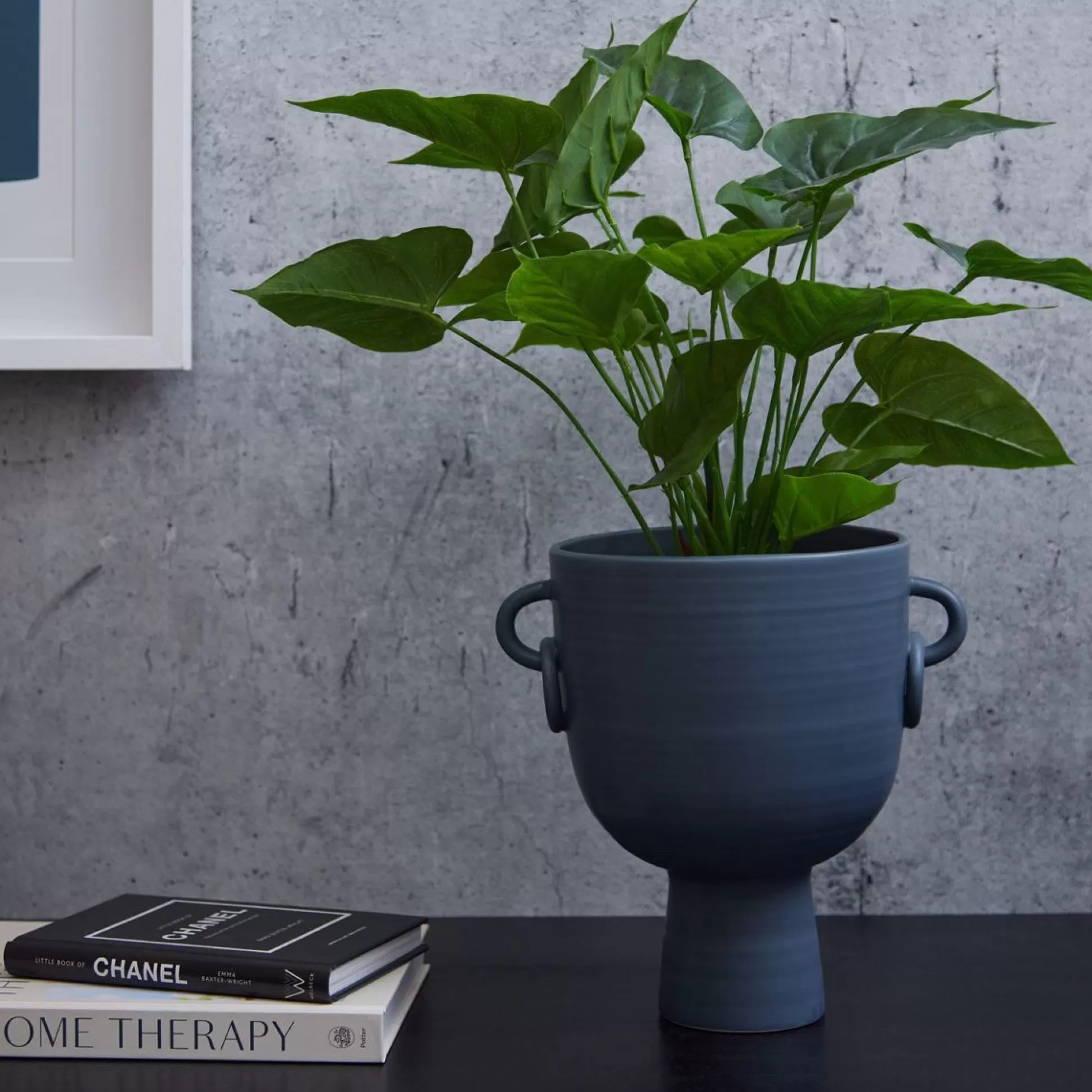 Decorative Vases>Meadows and Byrne Felice Ring Vase In Matt Jade