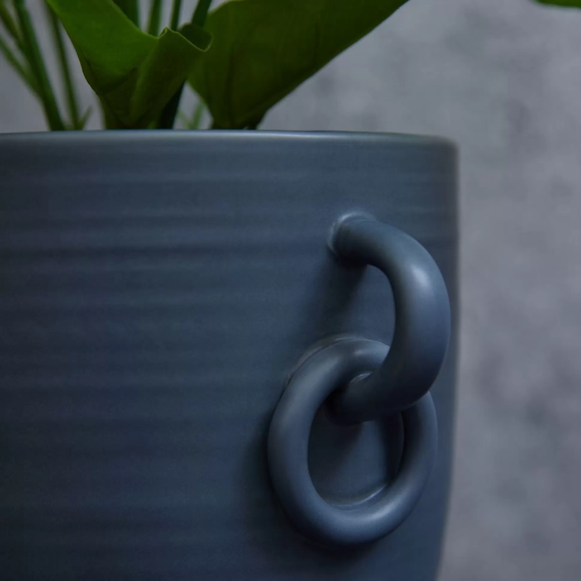 Decorative Vases>Meadows and Byrne Felice Ring Vase In Matt Jade