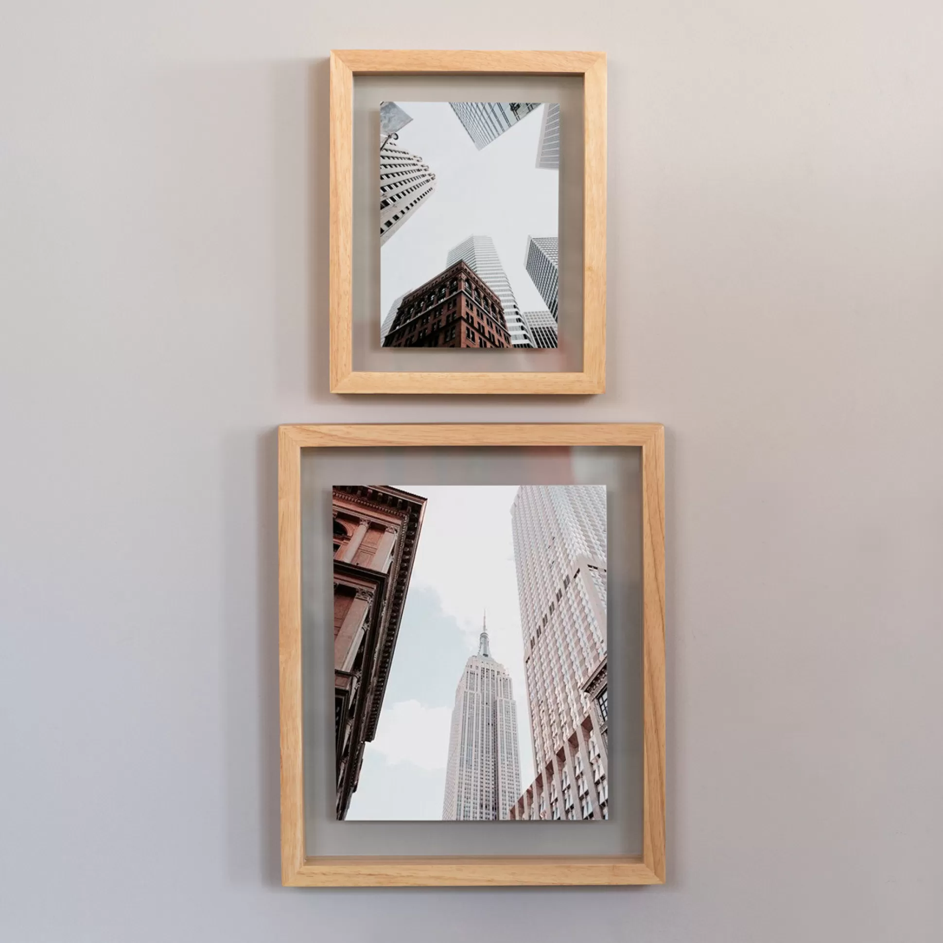 Wall Art & Picture Frames>Meadows and Byrne Floating Photo Frames