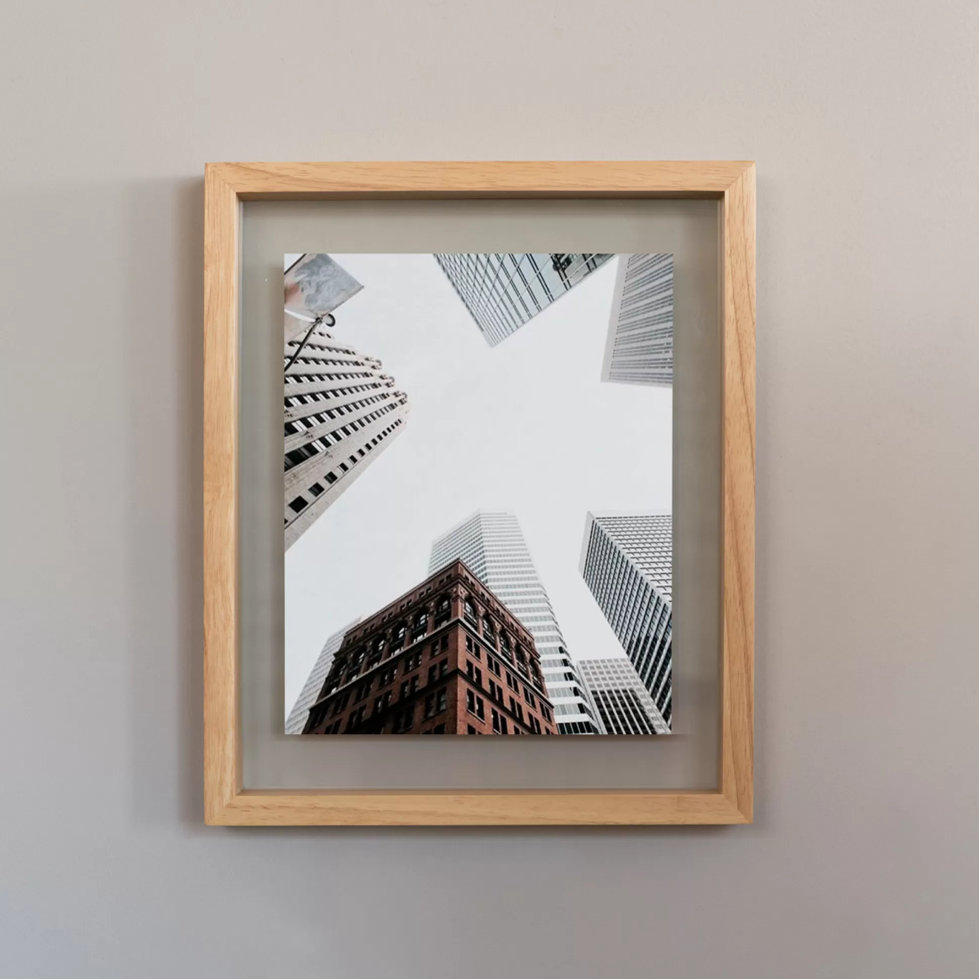 Wall Art & Picture Frames>Meadows and Byrne Floating Photo Frames