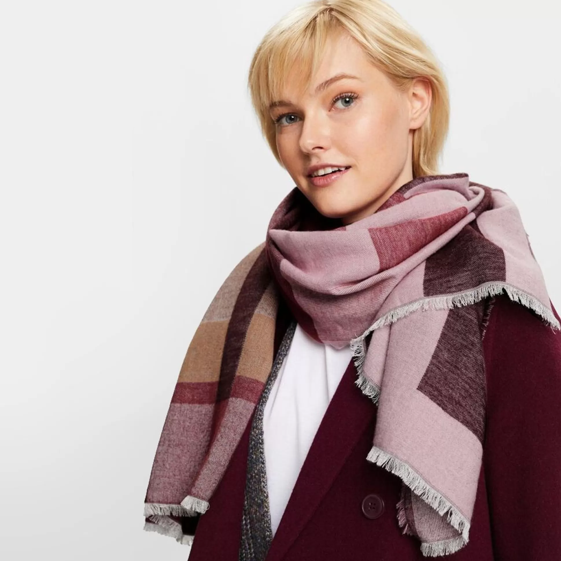 Hats, Scarves, Gloves>Meadows and Byrne Geo-Check Print Scarf Rose Mix