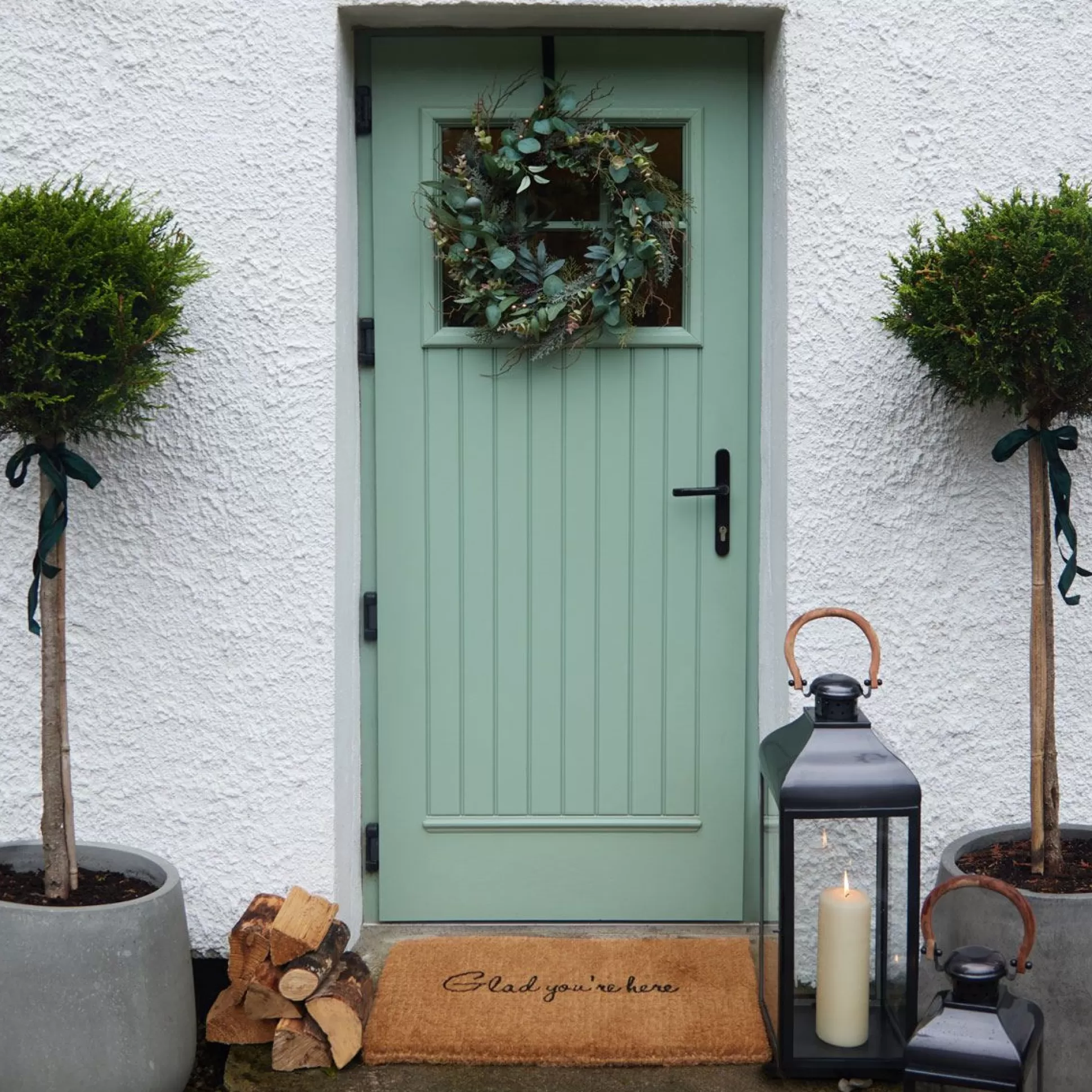 Rugs & Door Mats>Meadows and Byrne Glad You\\'Re Here Doormat