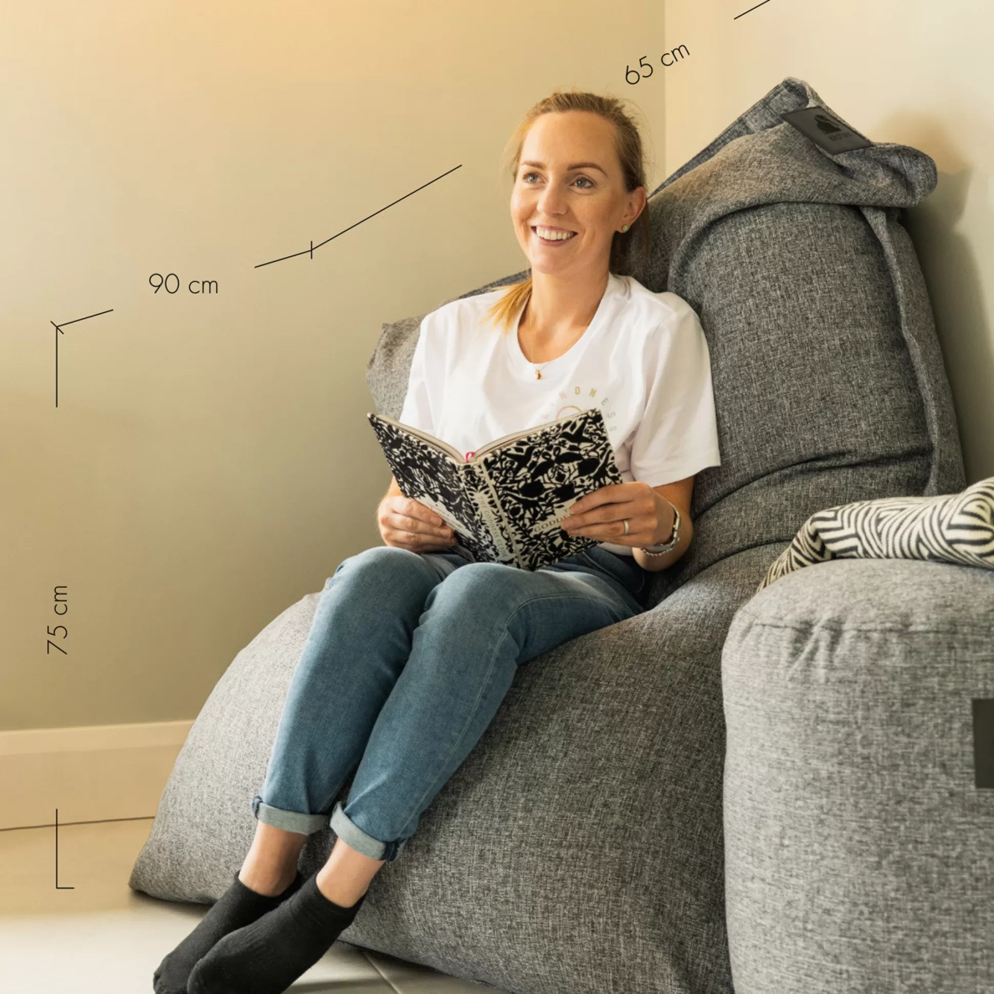 Ottomans&Footstools>Meadows and Byrne Grey Tweed Jumbo Bean Bag