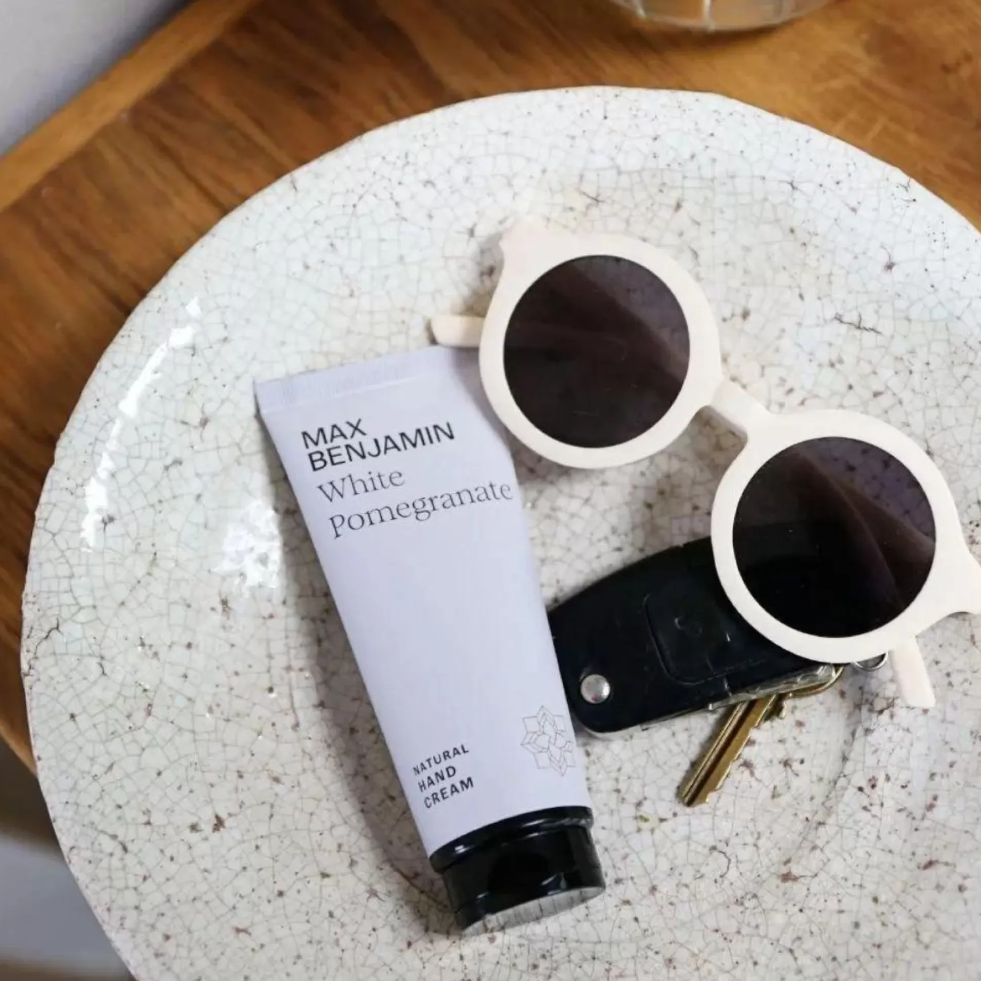 Skincare Essentials>Meadows and Byrne Hand Cream 75Ml - White Pomegranate