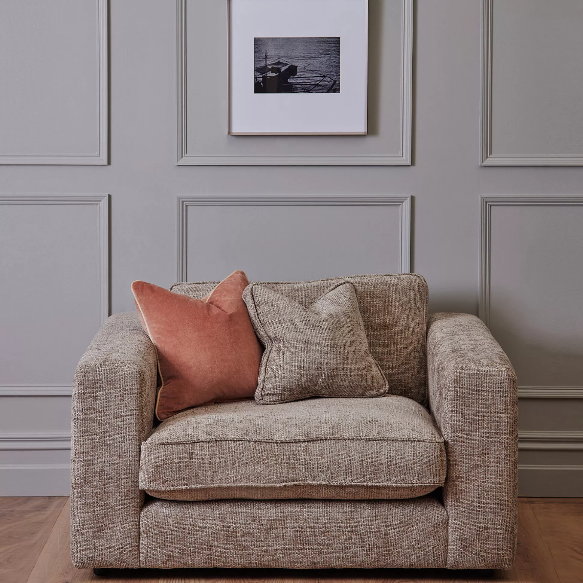 Armchairs>Meadows and Byrne Harlow Snuggler