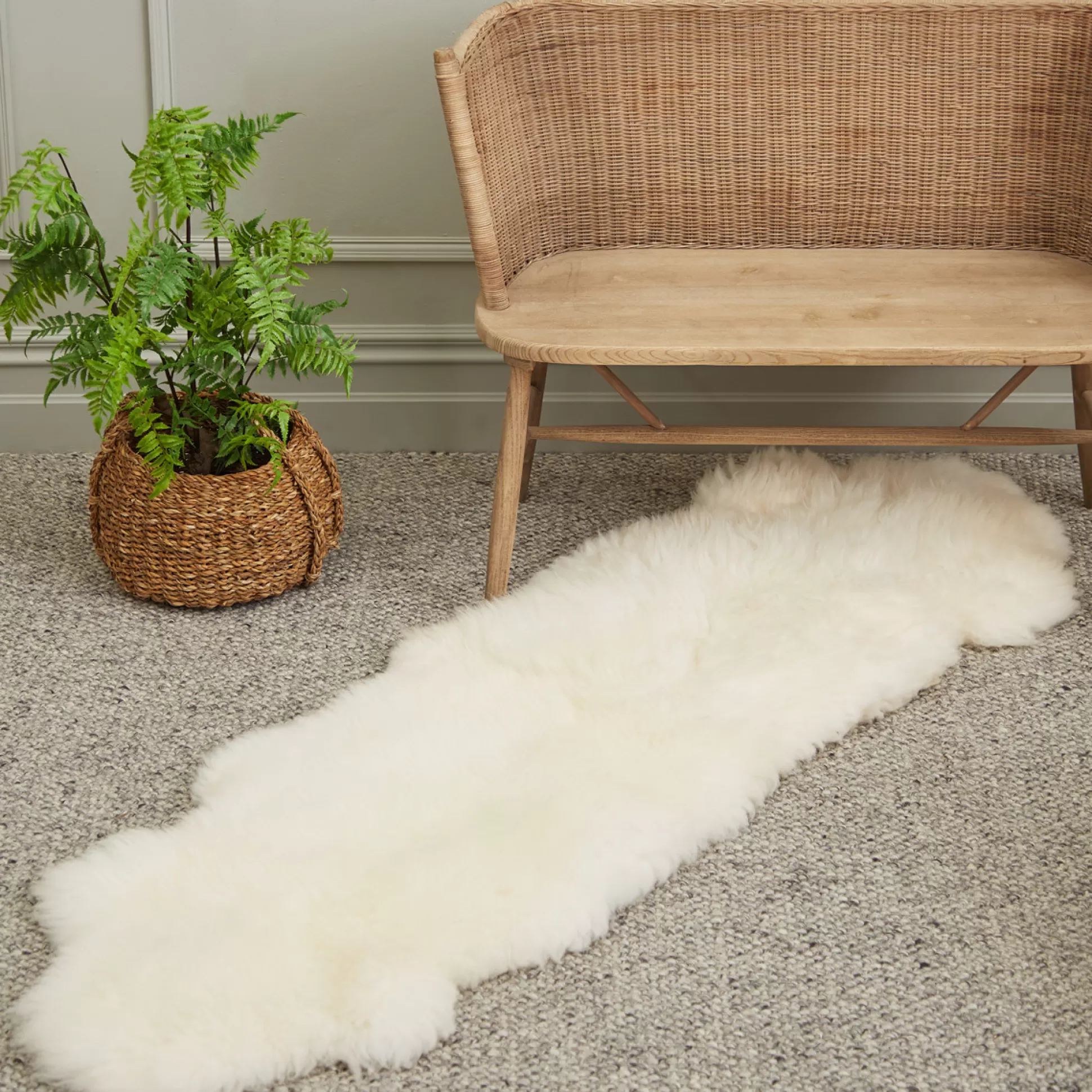 Rugs & Door Mats>Meadows and Byrne Irish Sheepskin Rug - Double