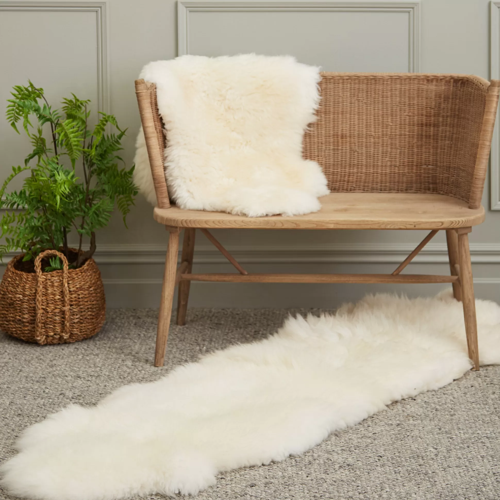 Rugs & Door Mats>Meadows and Byrne Irish Sheepskin Rug - Double