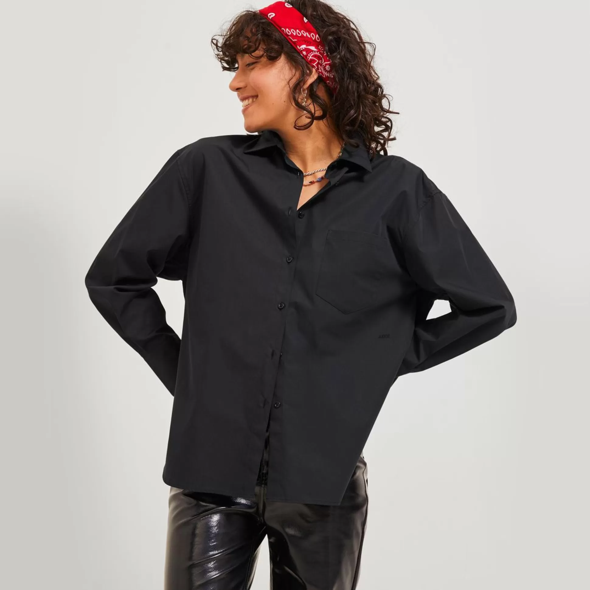 Shirts & Blouses>Meadows and Byrne Jamie Relaxed Cotton Shirt Black