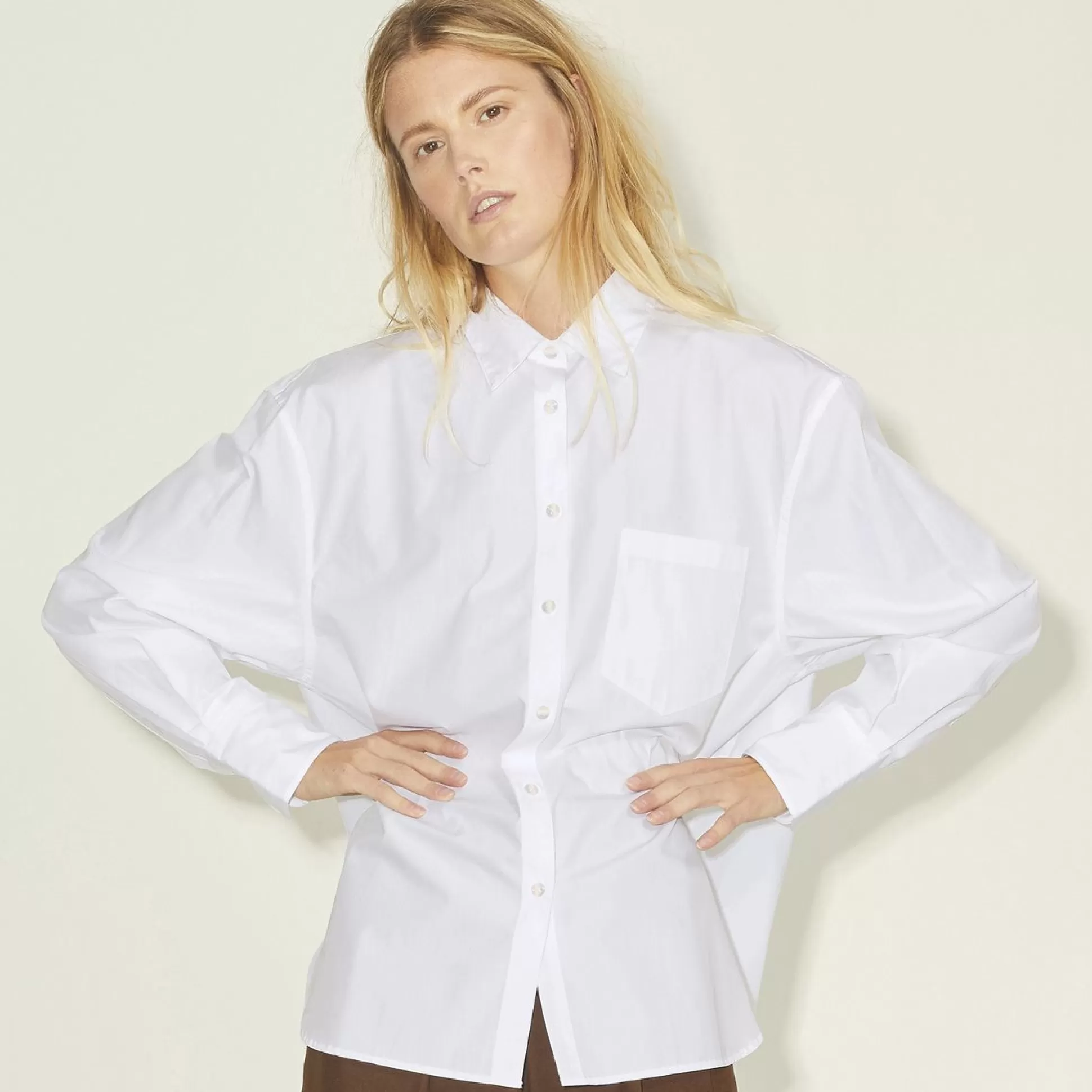 Shirts & Blouses>Meadows and Byrne Jamie Relaxed Cotton Shirt White
