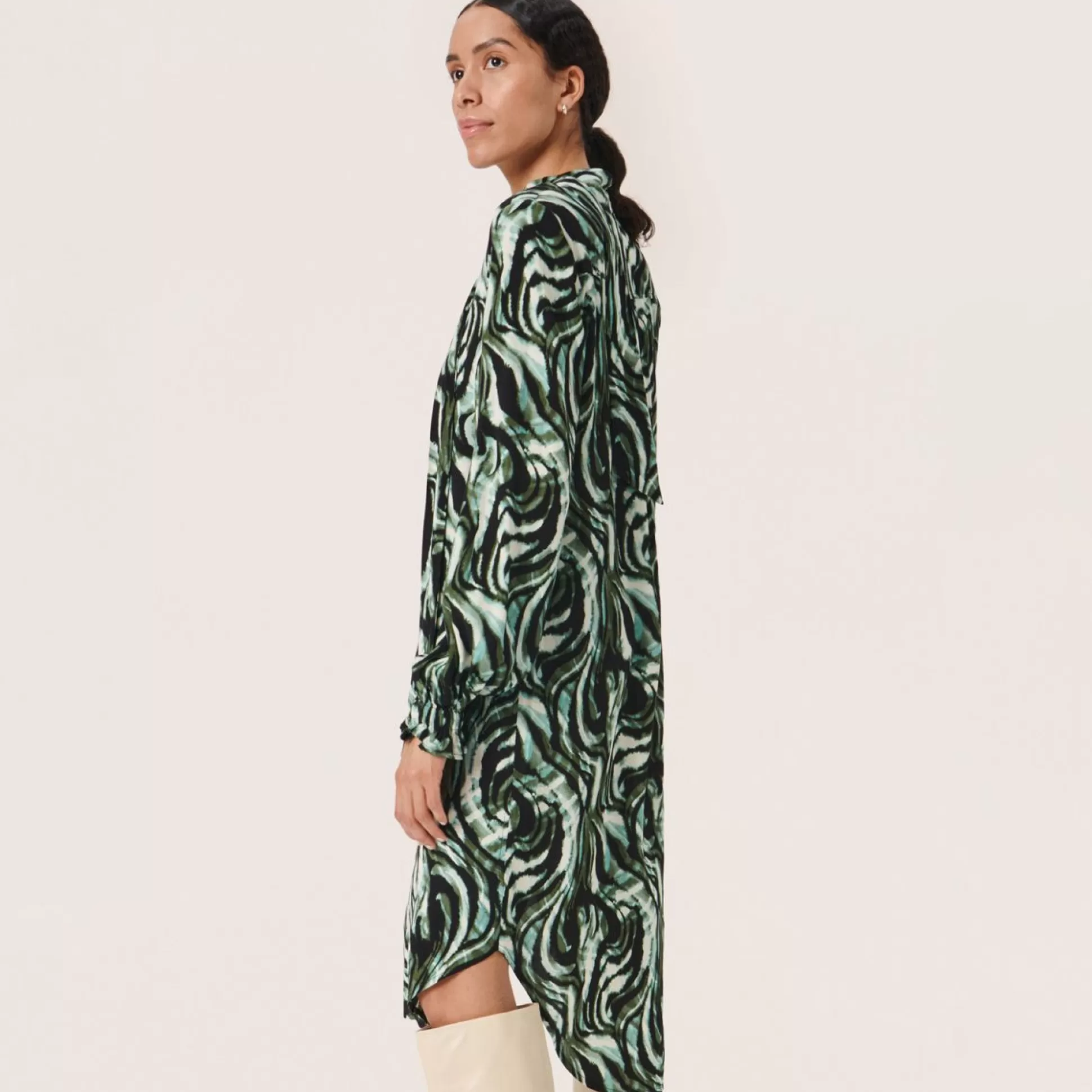 Dresses & Skirts>Meadows and Byrne Kenna Swirl Print Dress Green Print