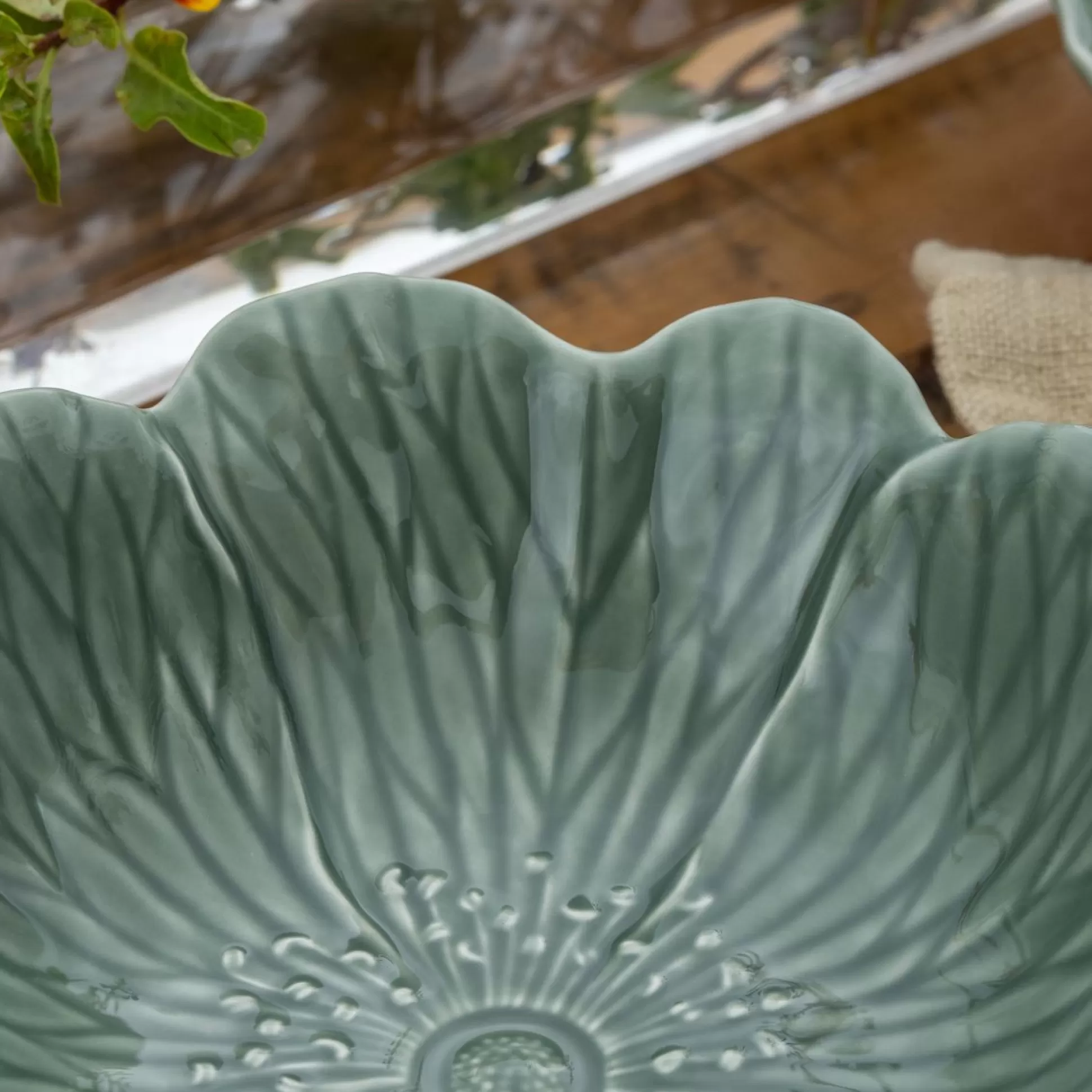 Bowls>Meadows and Byrne Large Bowl Flora