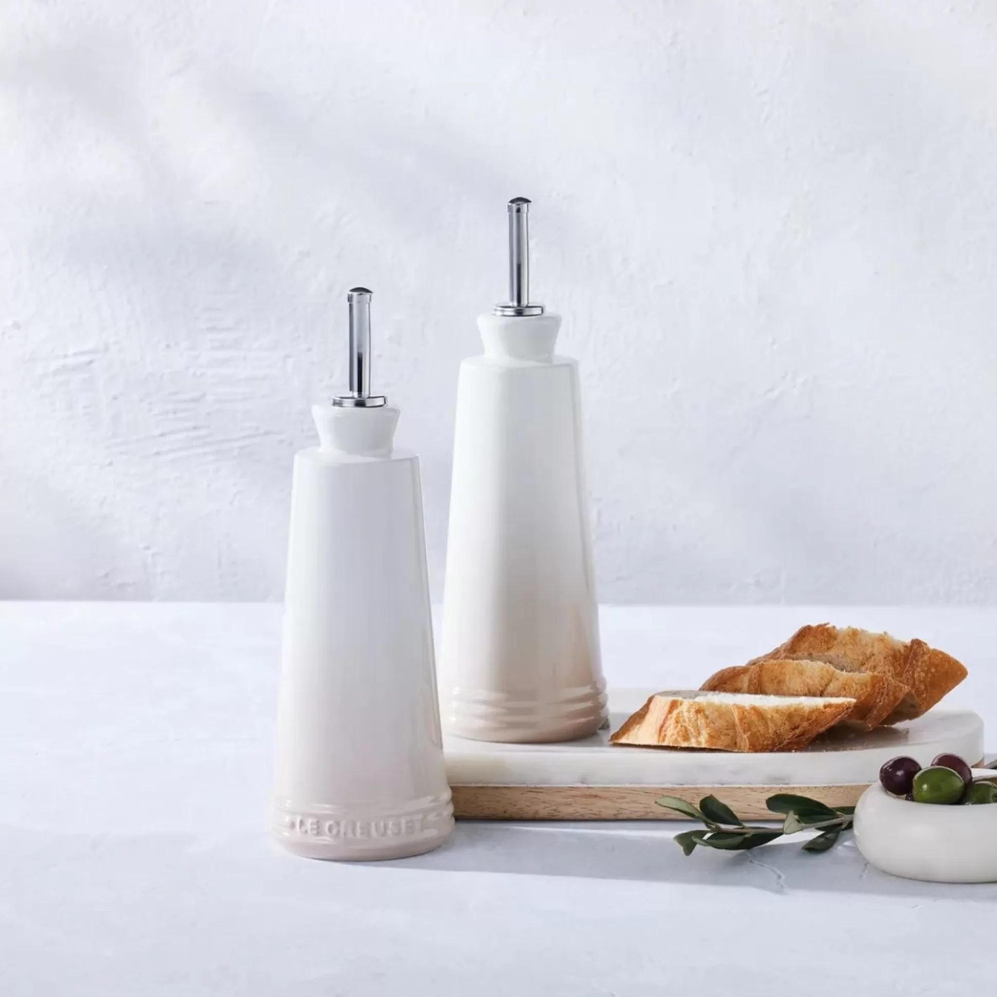 - Dinnerware Sets>Meadows and Byrne Le Creuset Oil And Vinegar Set - Meringue