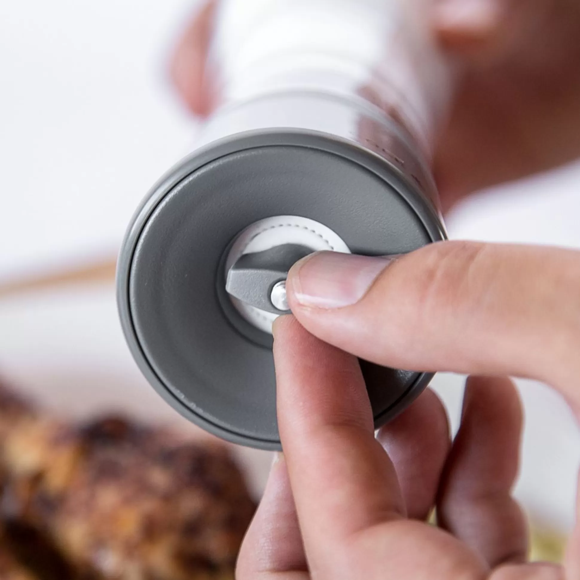 Kitchen Utensils & Accessories>Meadows and Byrne Lincoln Duo Salt & Pepper Mill
