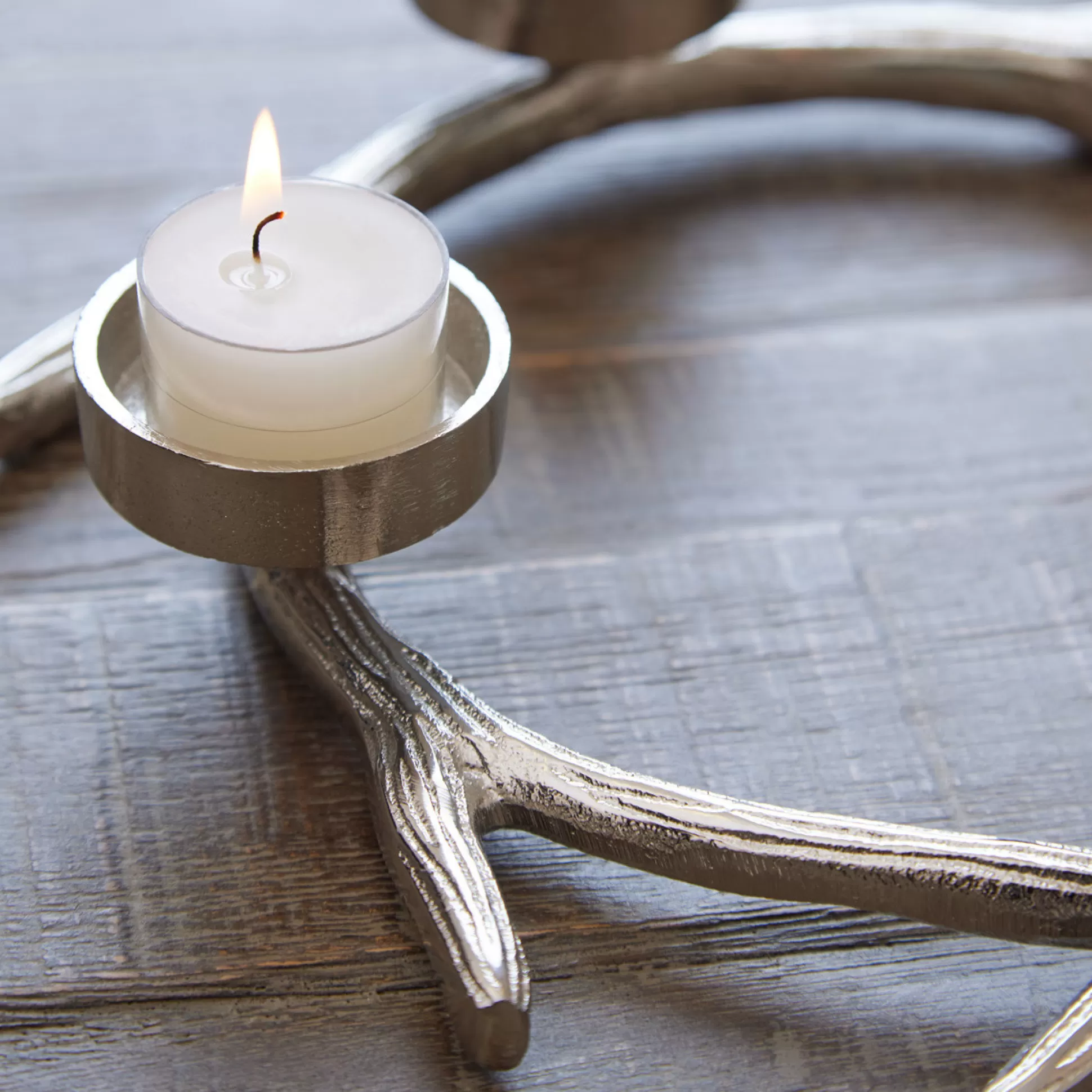 Candle Holders>Meadows and Byrne Lodge Tealight Wreath - Silver