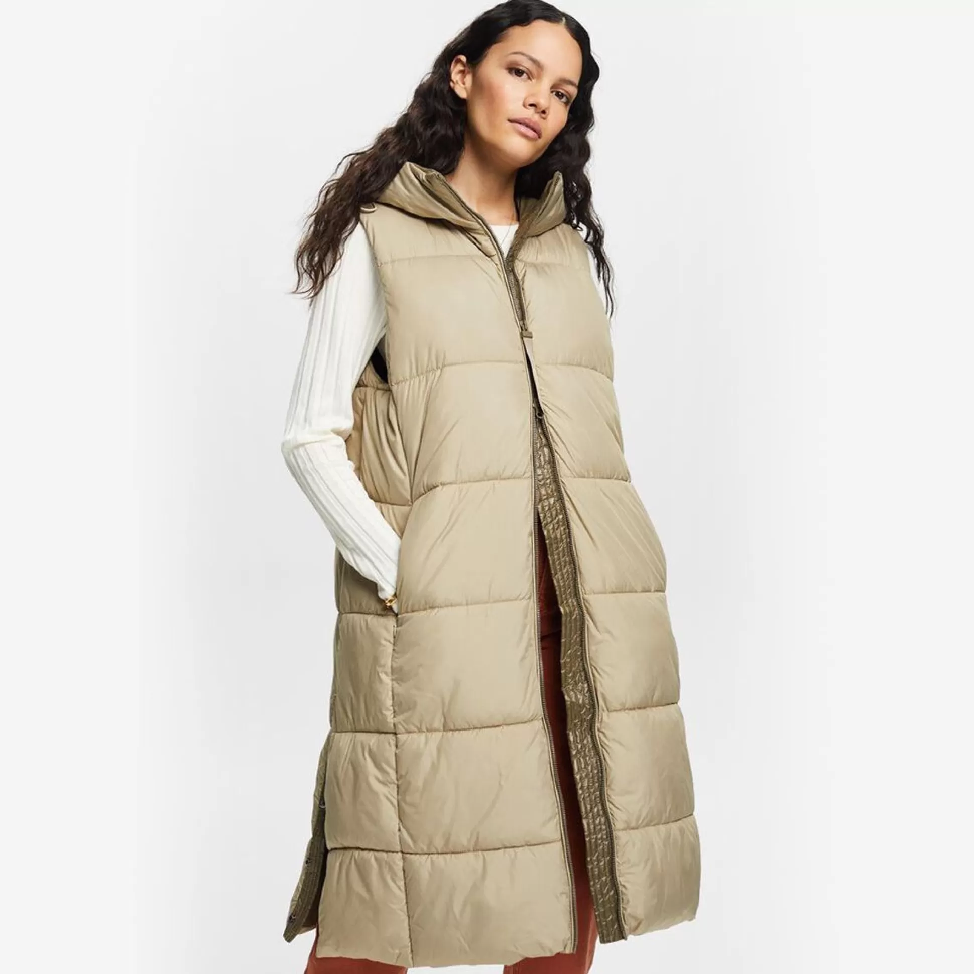 Coats & Jackets>Meadows and Byrne Long Sleeveless Puffa Gilet - Sand