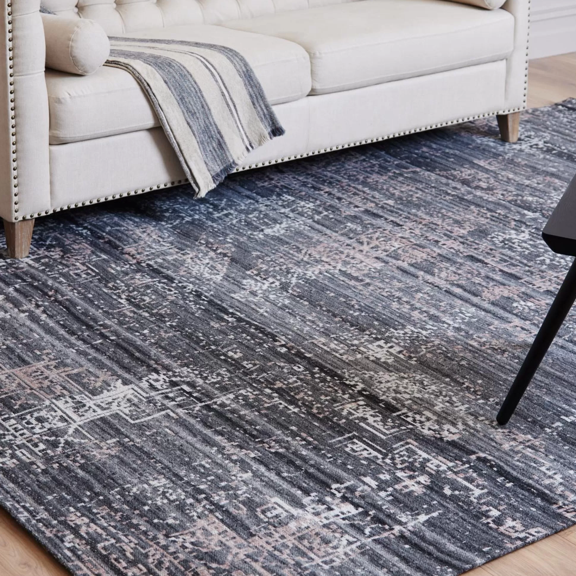 Pizza Ovens & Bbq>Meadows and Byrne Makita Rug Grey / Pink