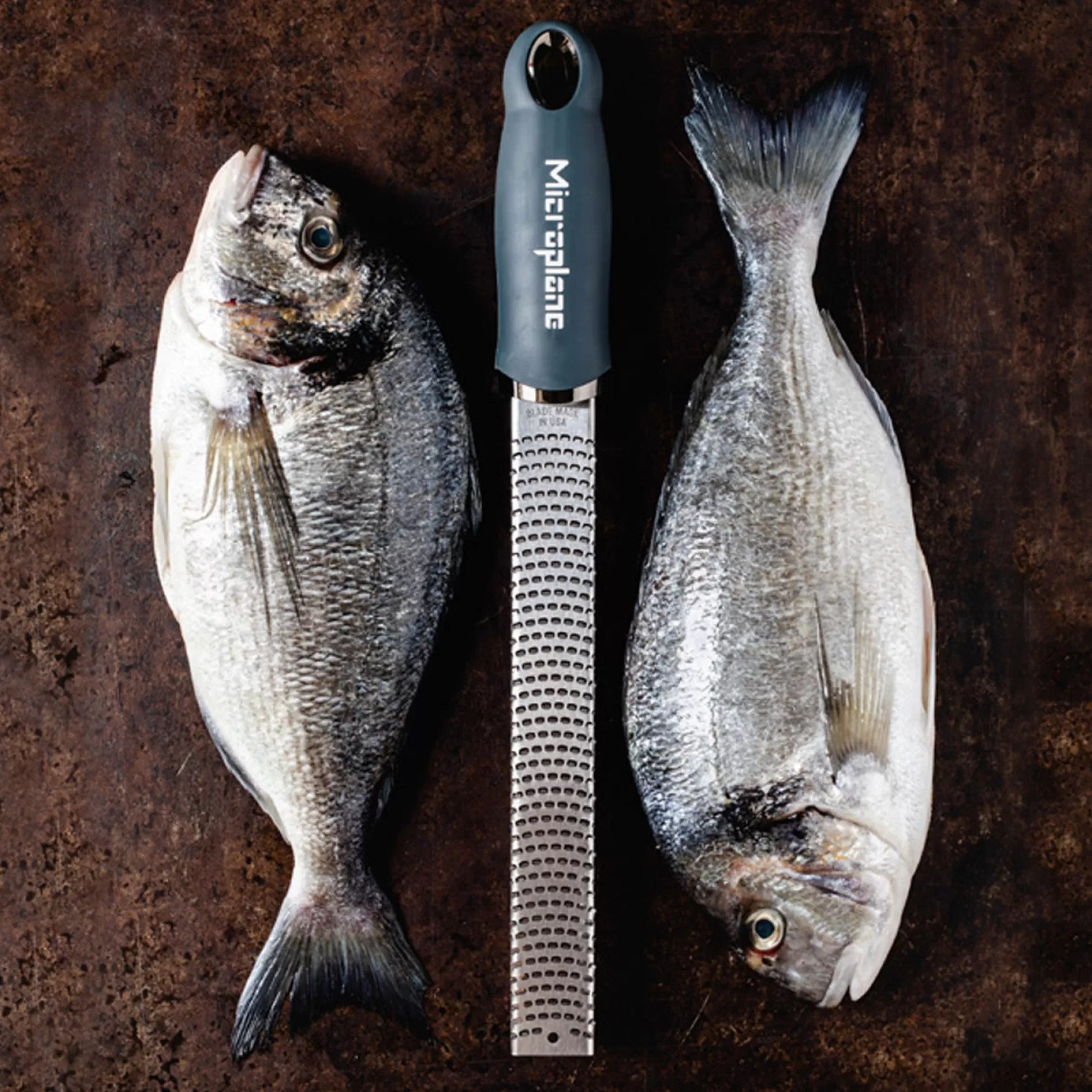 Kitchen Utensils & Accessories>Meadows and Byrne Microplane Premium Zester - Dark Grey