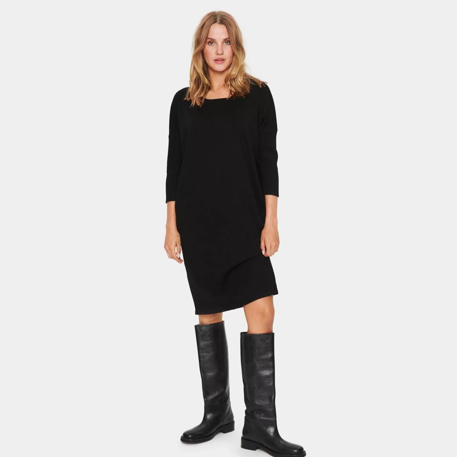 Dresses & Skirts>Meadows and Byrne Mila Crew Neck Knit Dress Black