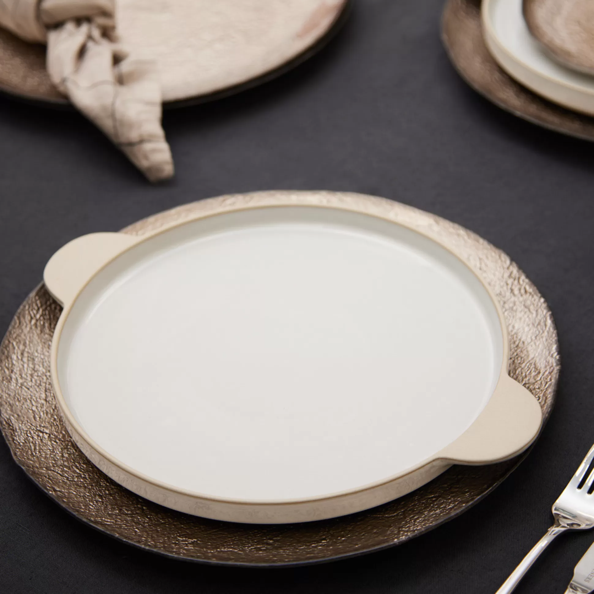 Plates>Meadows and Byrne Moon Plate In Spiced Gold