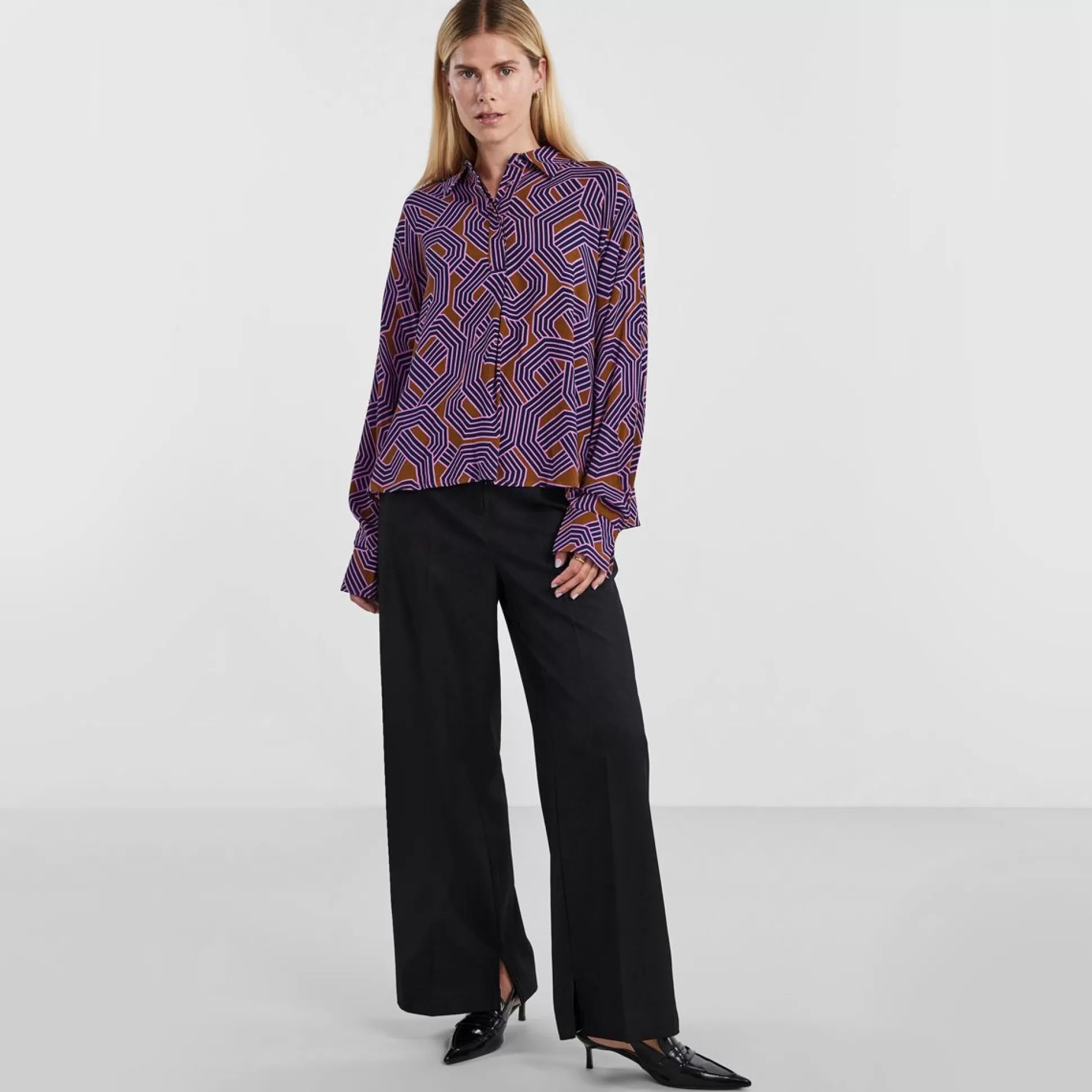 Shirts & Blouses>Meadows and Byrne Mykos Geo-Print Shirt Multicoloured