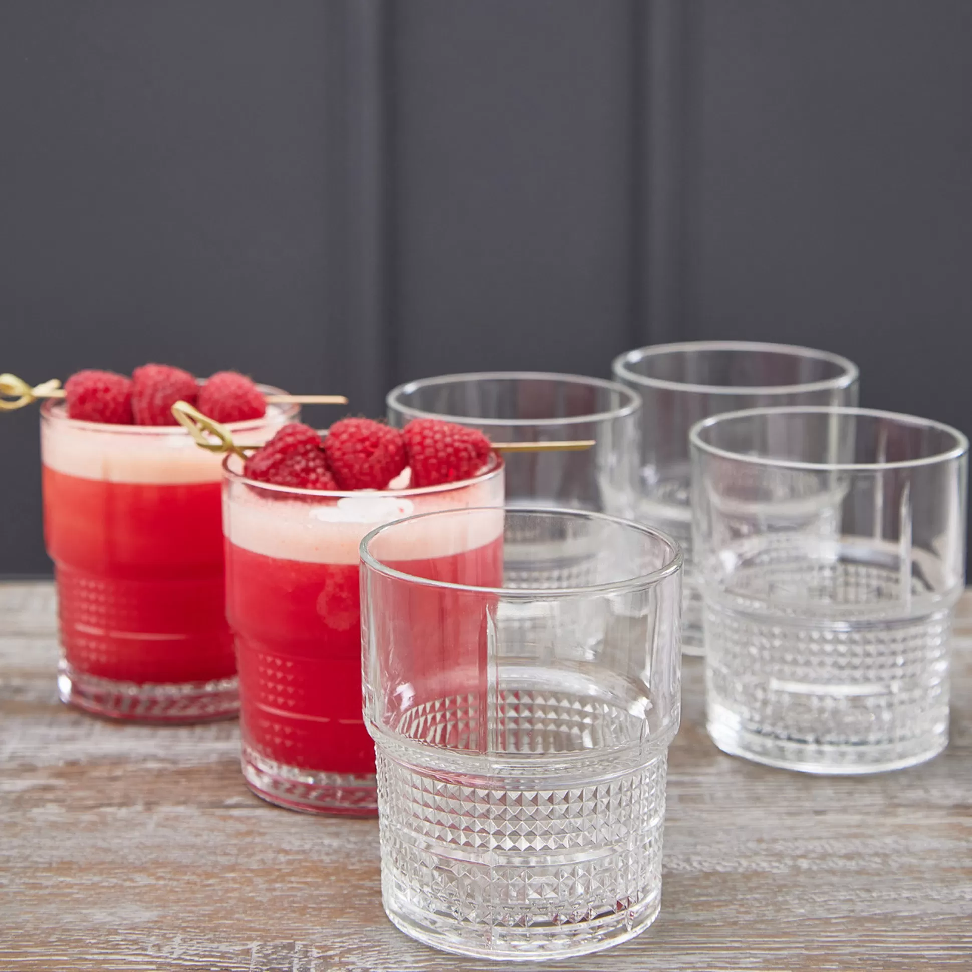 Glassware&Wine Glasses>Meadows and Byrne Novecento Tumbler Glass - Set Of 6