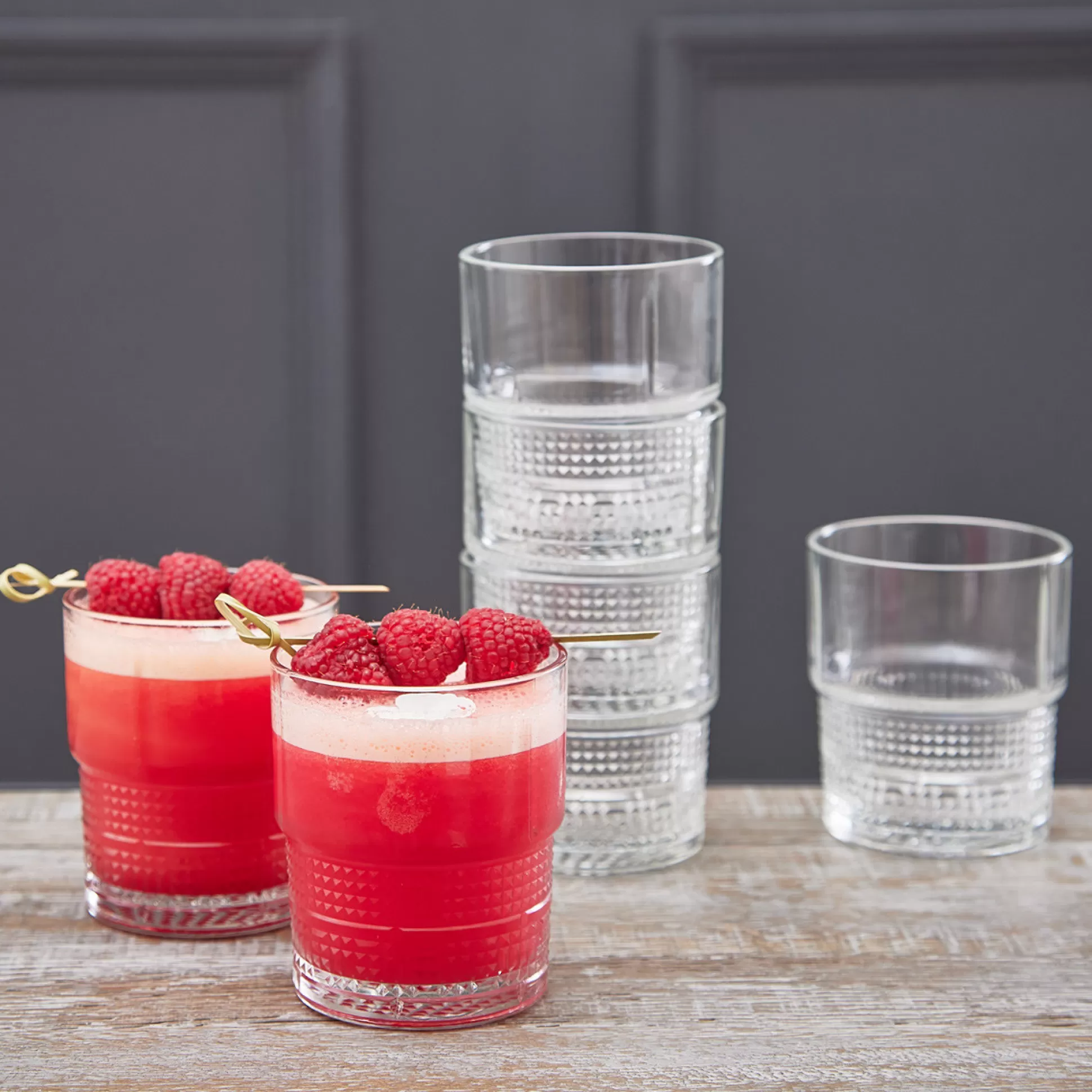 Glassware&Wine Glasses>Meadows and Byrne Novecento Tumbler Glass - Set Of 6