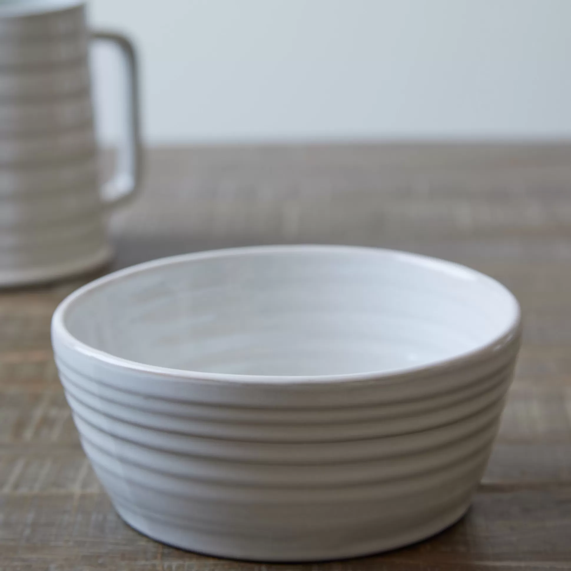 - Dinnerware Sets>Meadows and Byrne Pira Bowl 19Cm