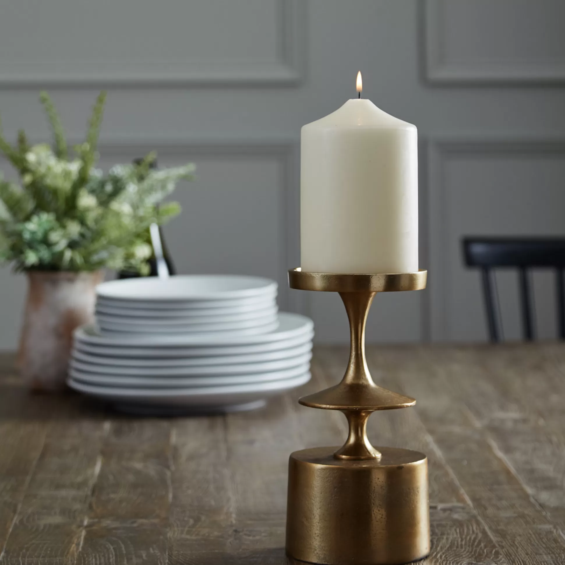 Candle Holders>Meadows and Byrne Quinn Pillar Candle Holder Small - Gold