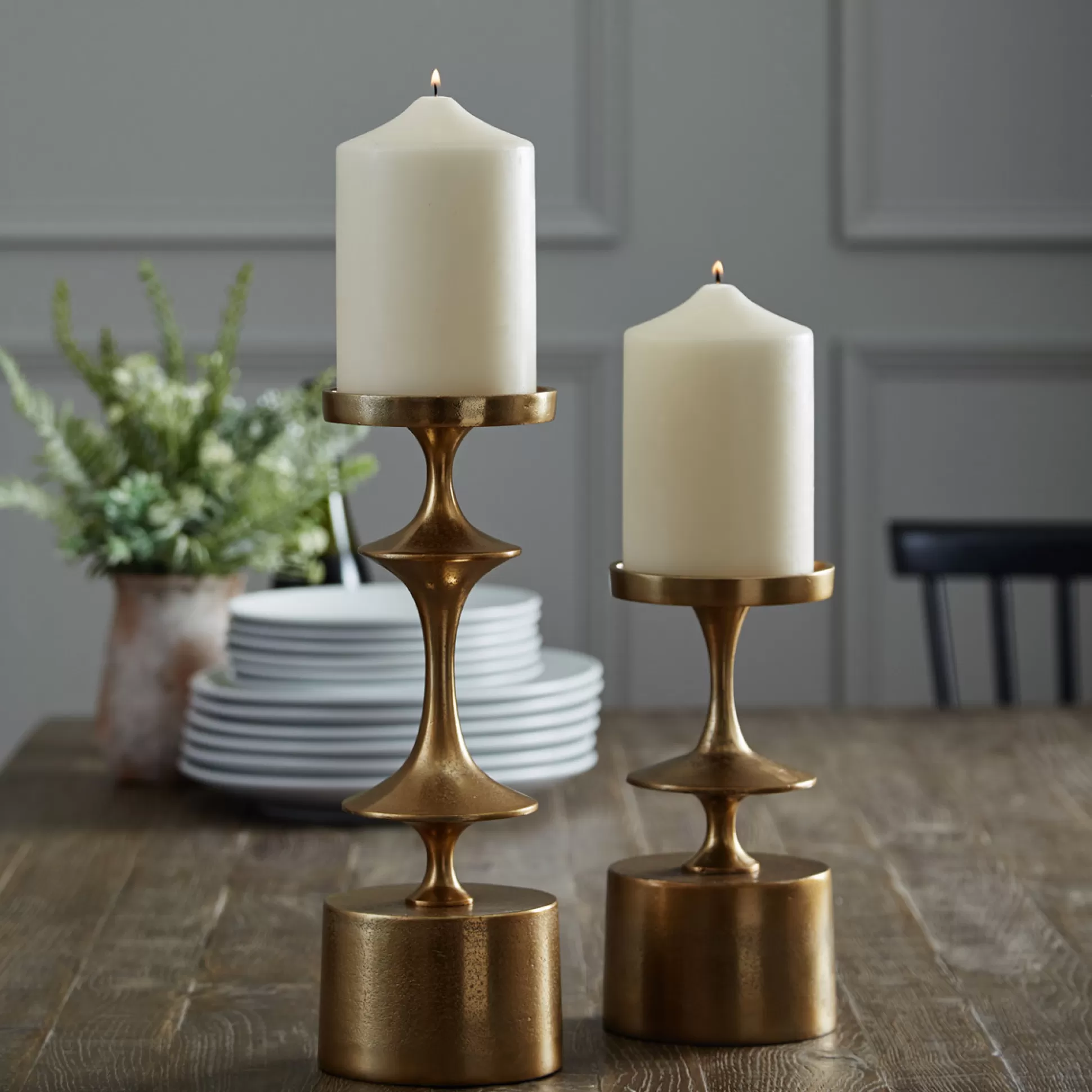 Candle Holders>Meadows and Byrne Quinn Pillar Candle Holder Small - Gold