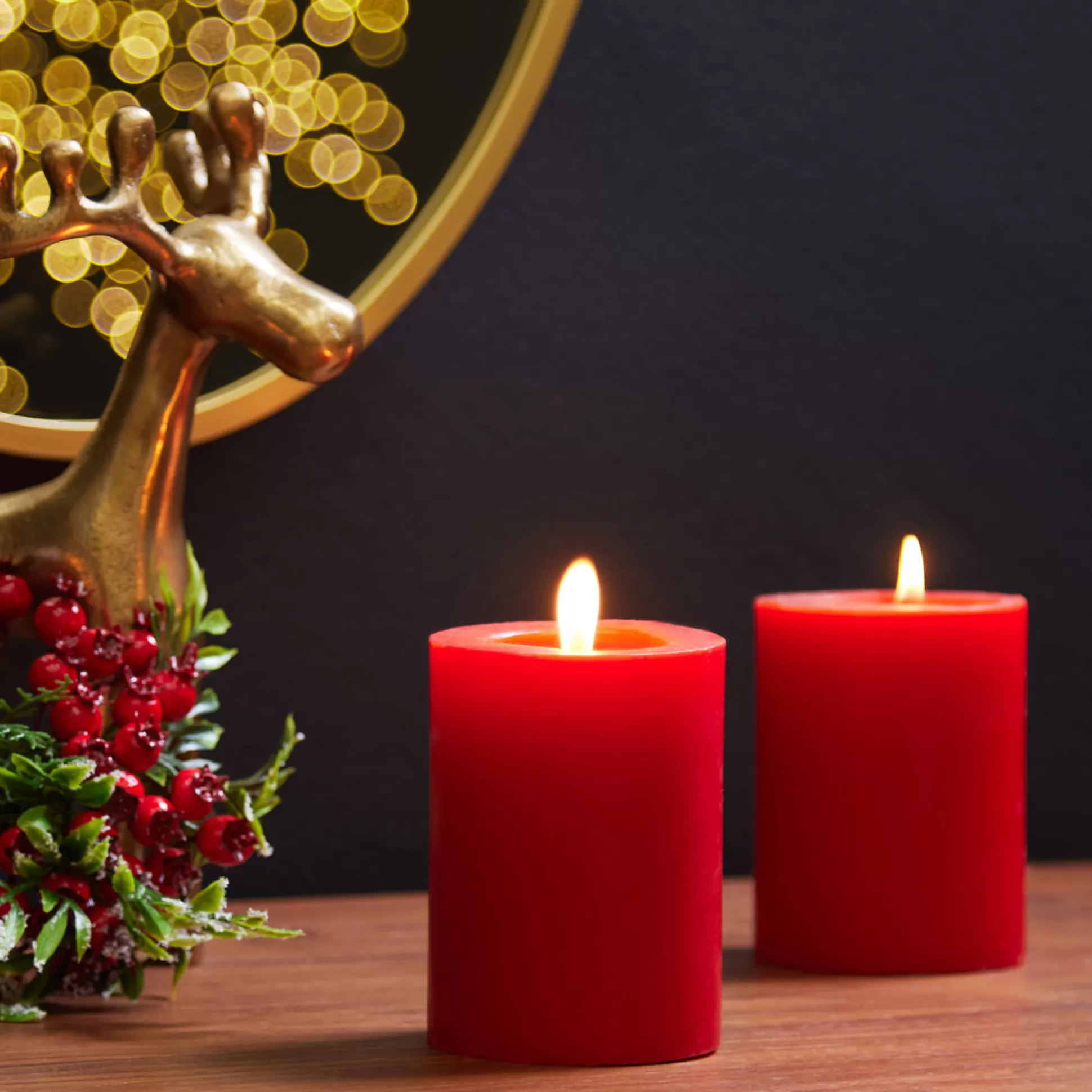 Candles & Diffusers>Meadows and Byrne Red Currant Candle Small - Set Of 2